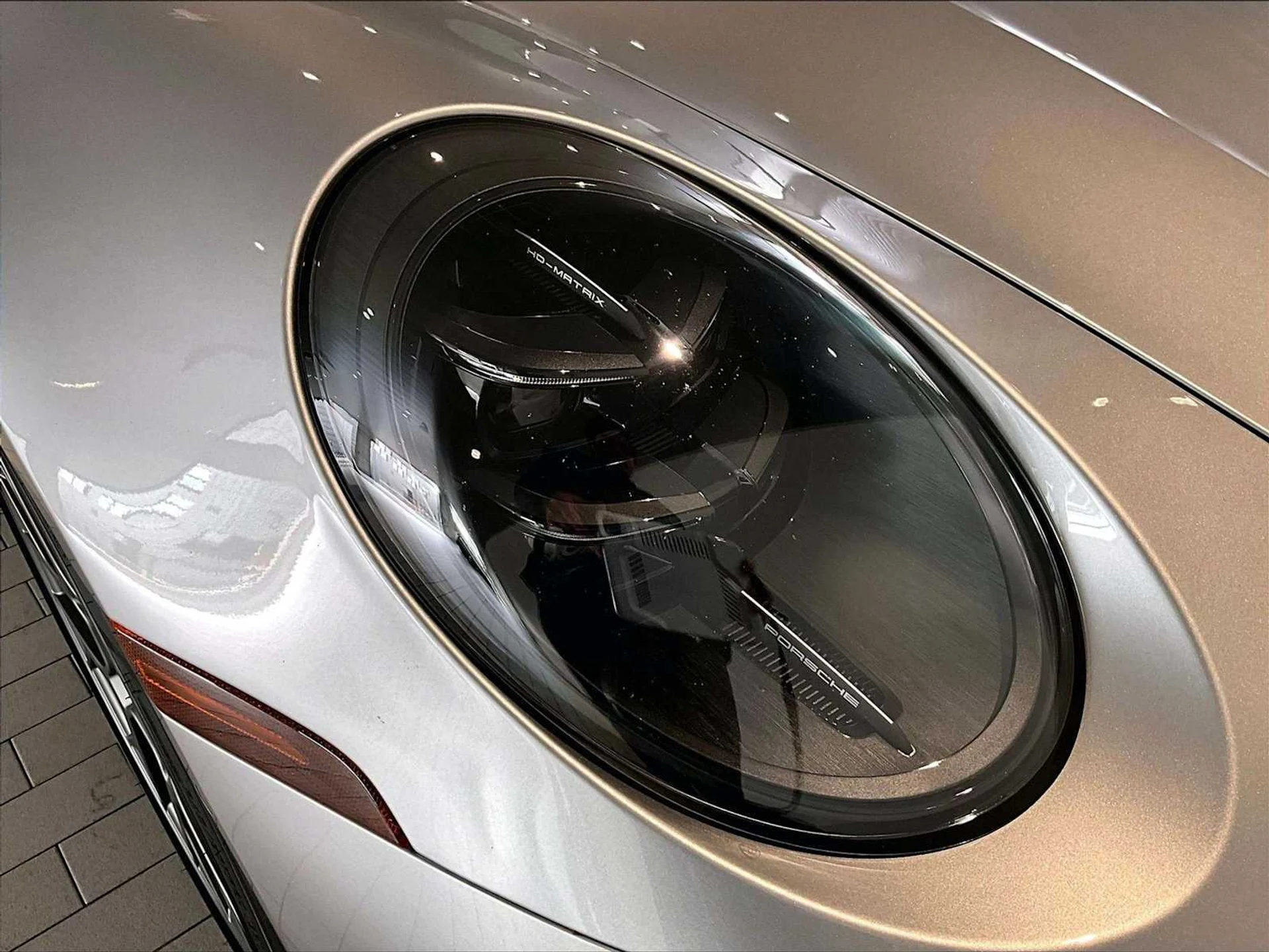 mph011_90669351_dff3e7c7d1545ef8f9850dee45c096bax_4392c5d000