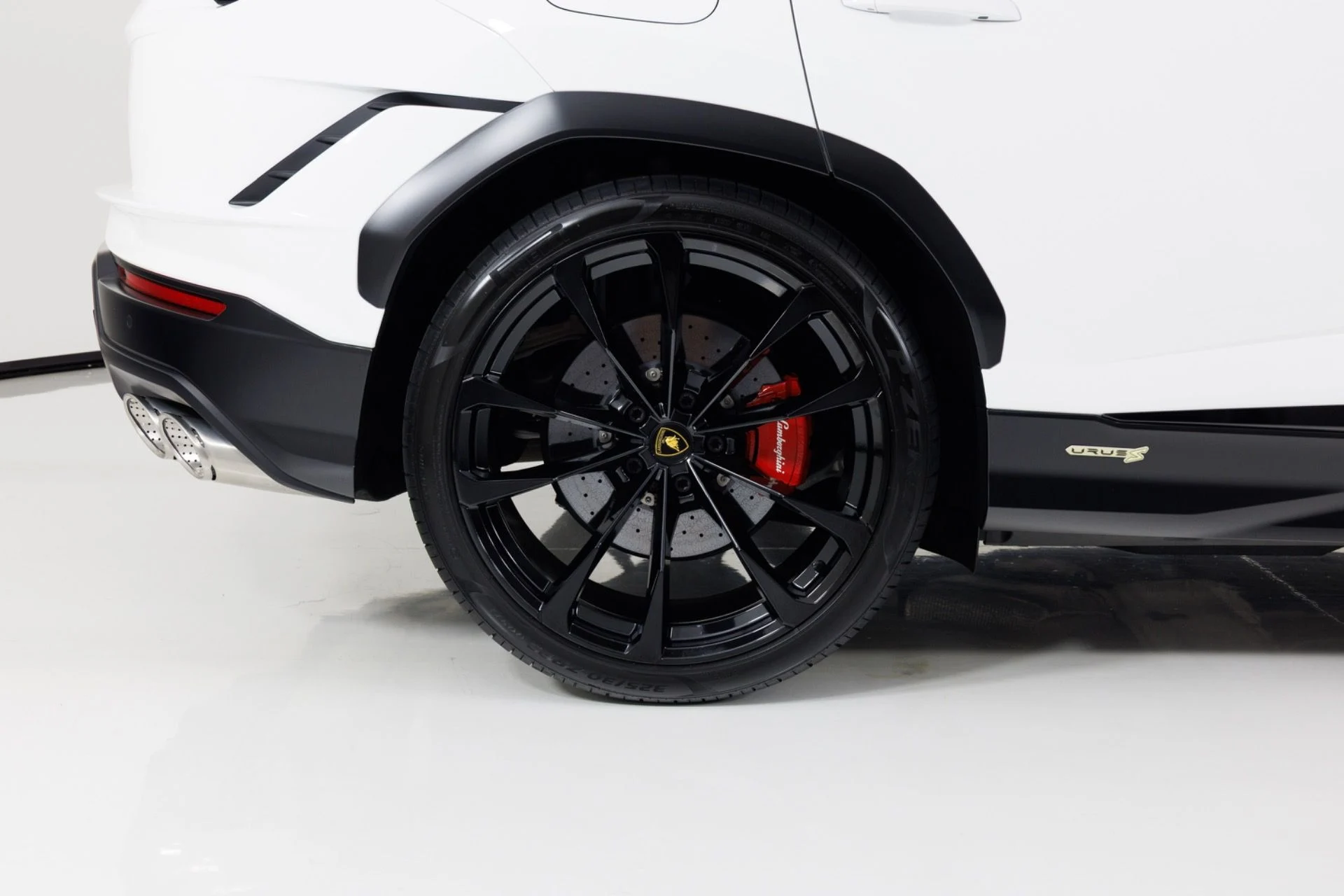 mph011_908985052_Used_2024_Lamborghini_Urus_S_1788297644_787f13ff14