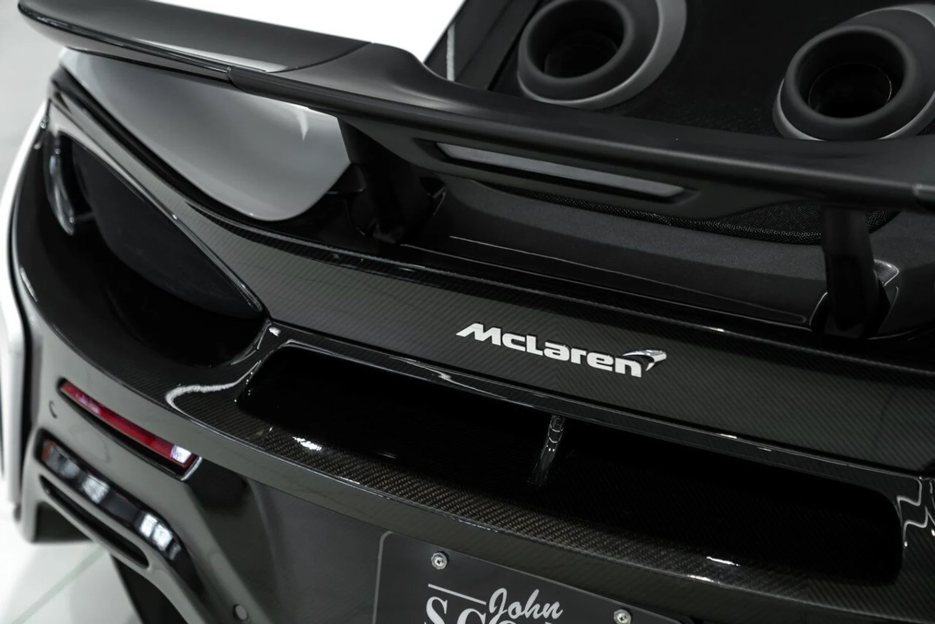 mph011_916622517_mclaren_600lt_2019_jpg_v_1773863537_f31952e0f3