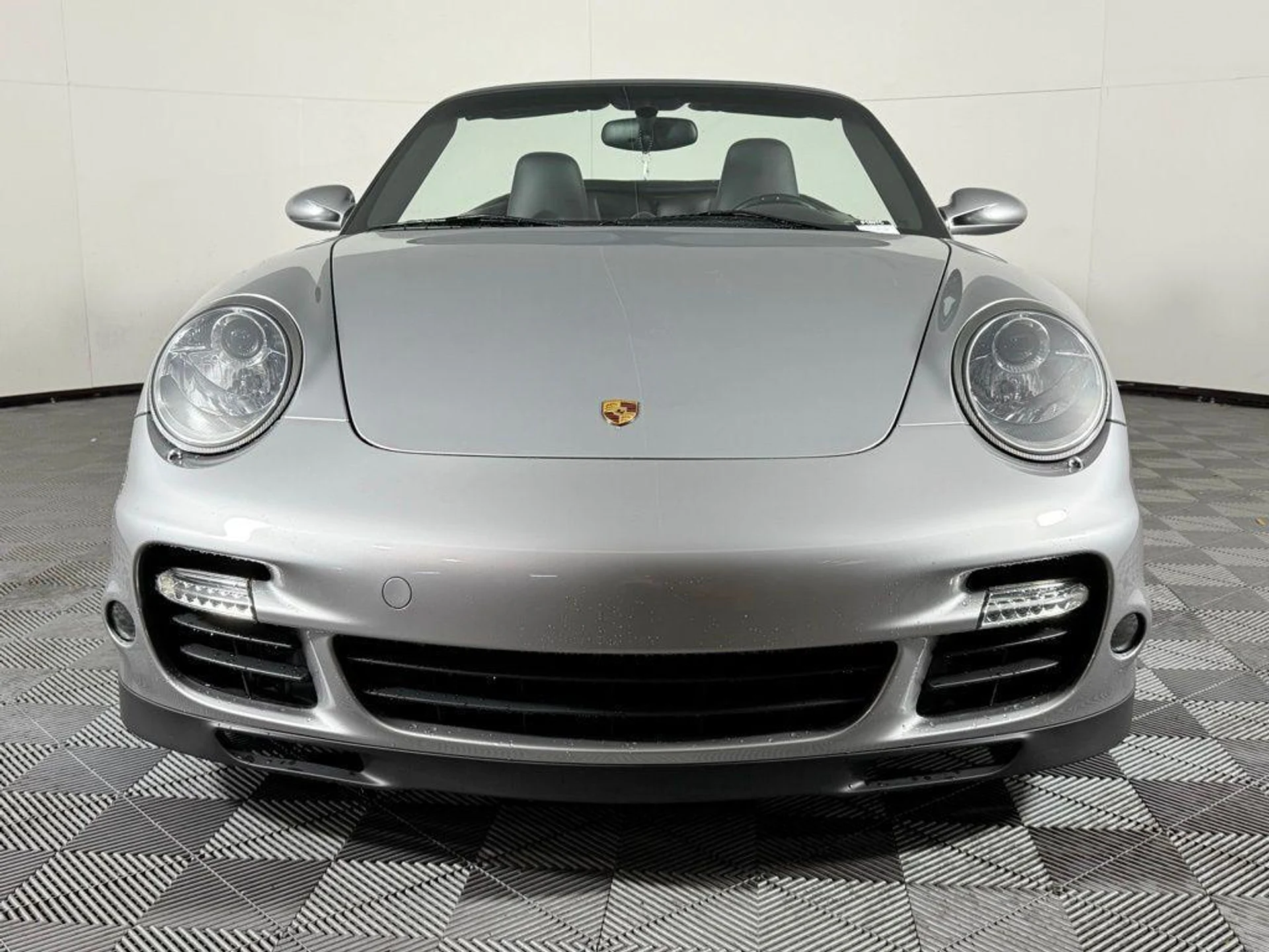 mph011_917181647_Pdm_Wiq_BEZ_7x4h_F9_PSJ_t_V9tal_Us_b1e6d850a9