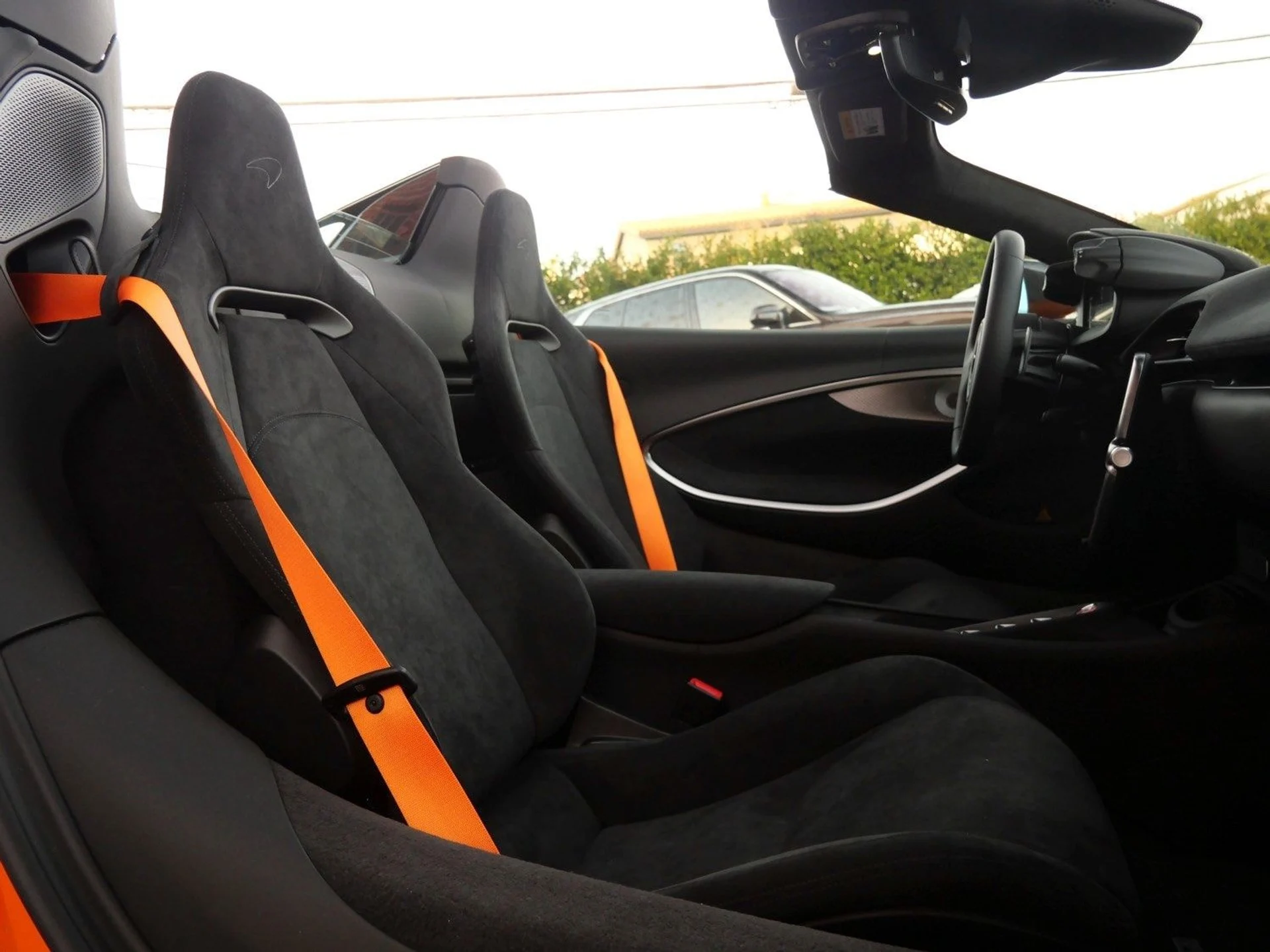 mph011_91979697_e4d1ac76136fa75ad2ded83ce1659c62x_ac5a13937d