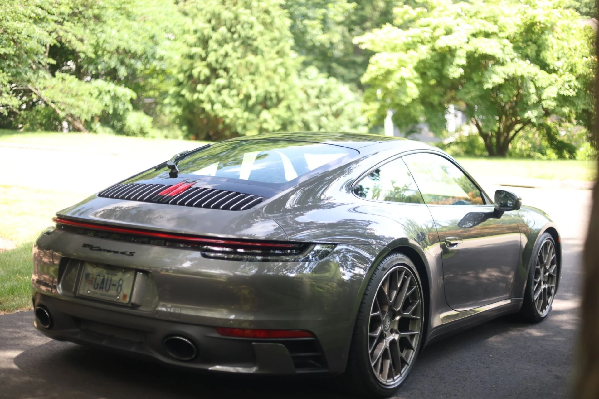 mph011_926343335_Used_2021_Porsche_911_Carrera_4_S_1782945375_e56a56e1c3