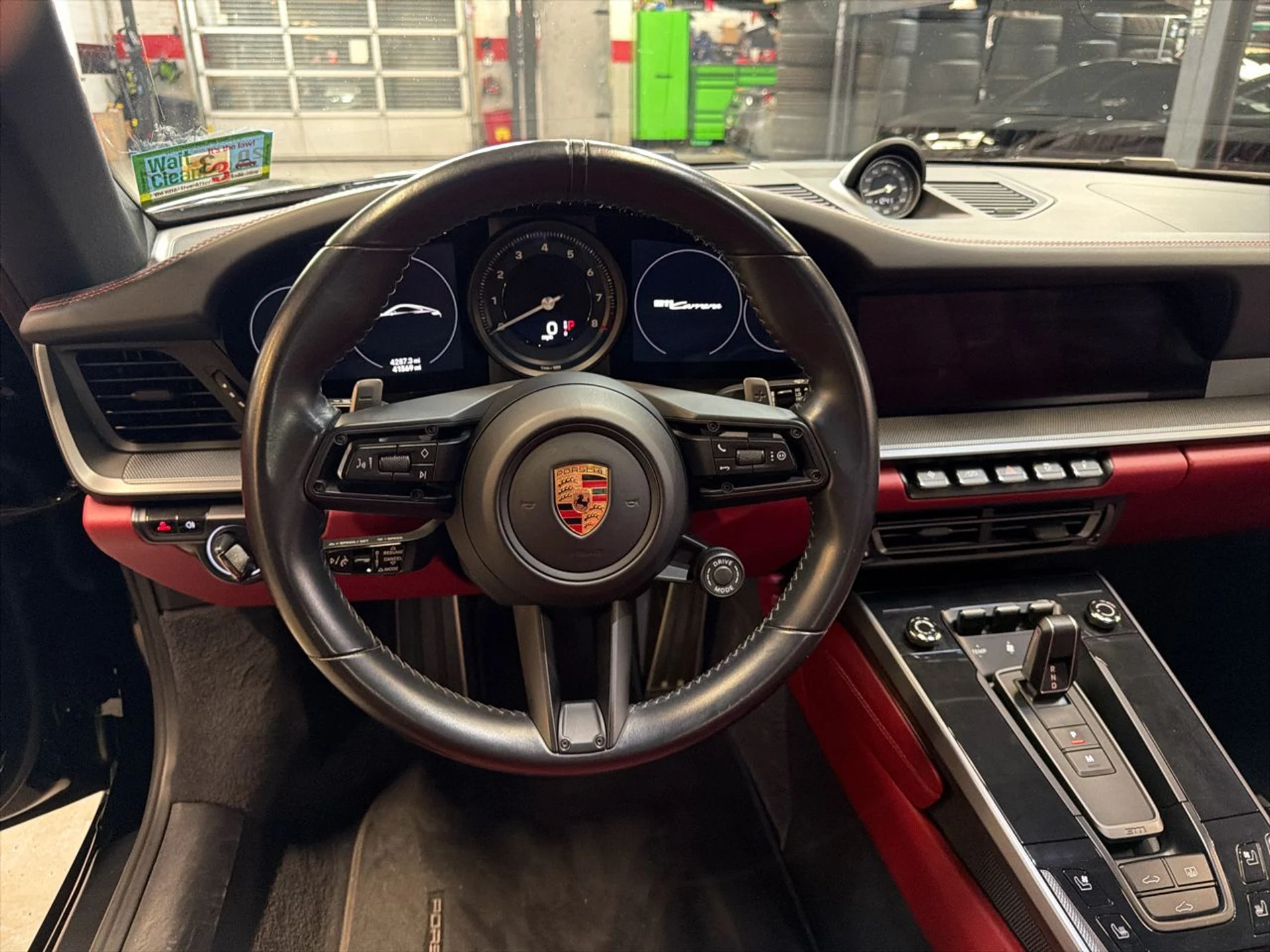 mph011_931111246_639010538574045450_39bd403a90