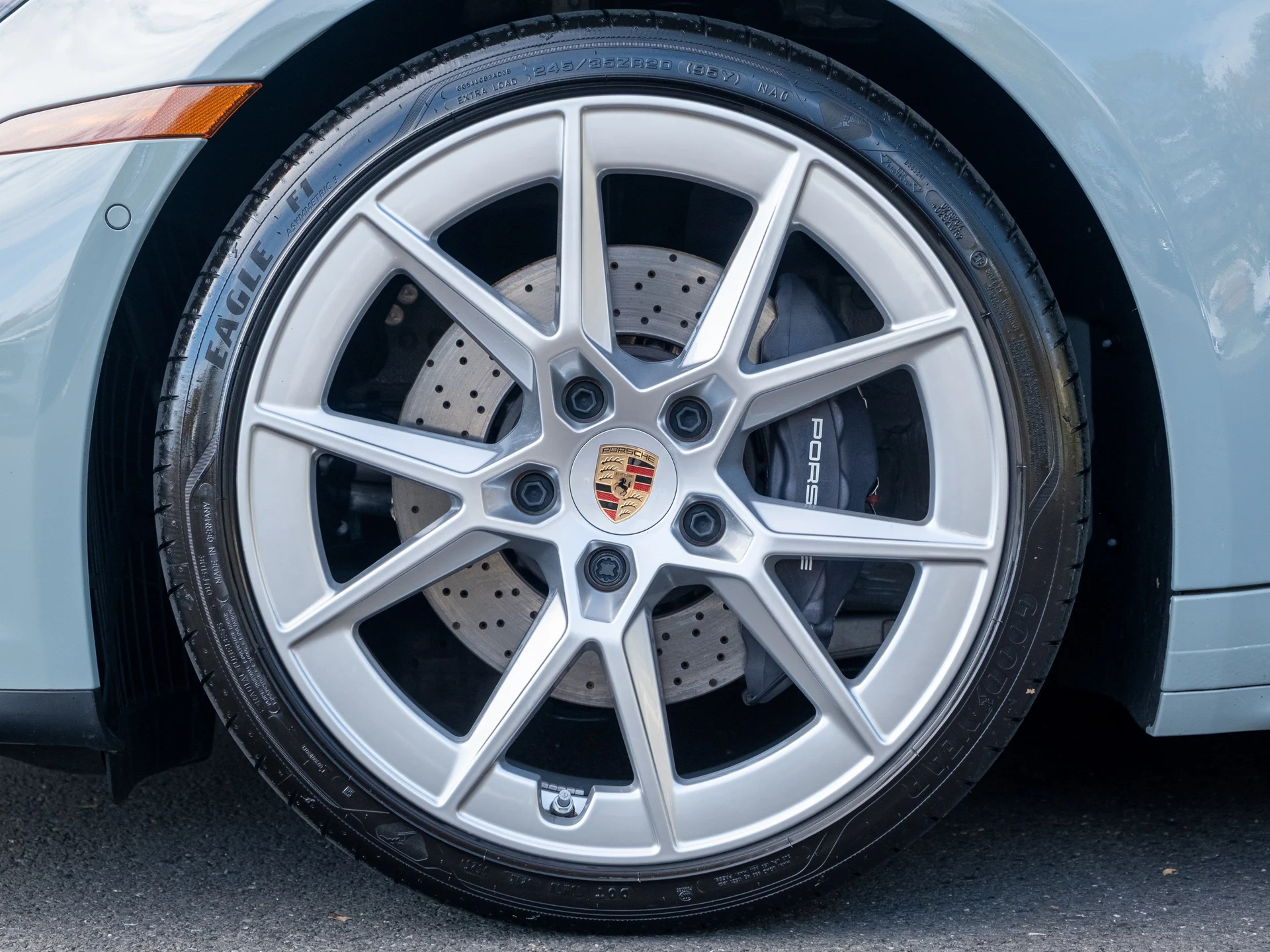 mph011_933736275_12_62ef6fc324