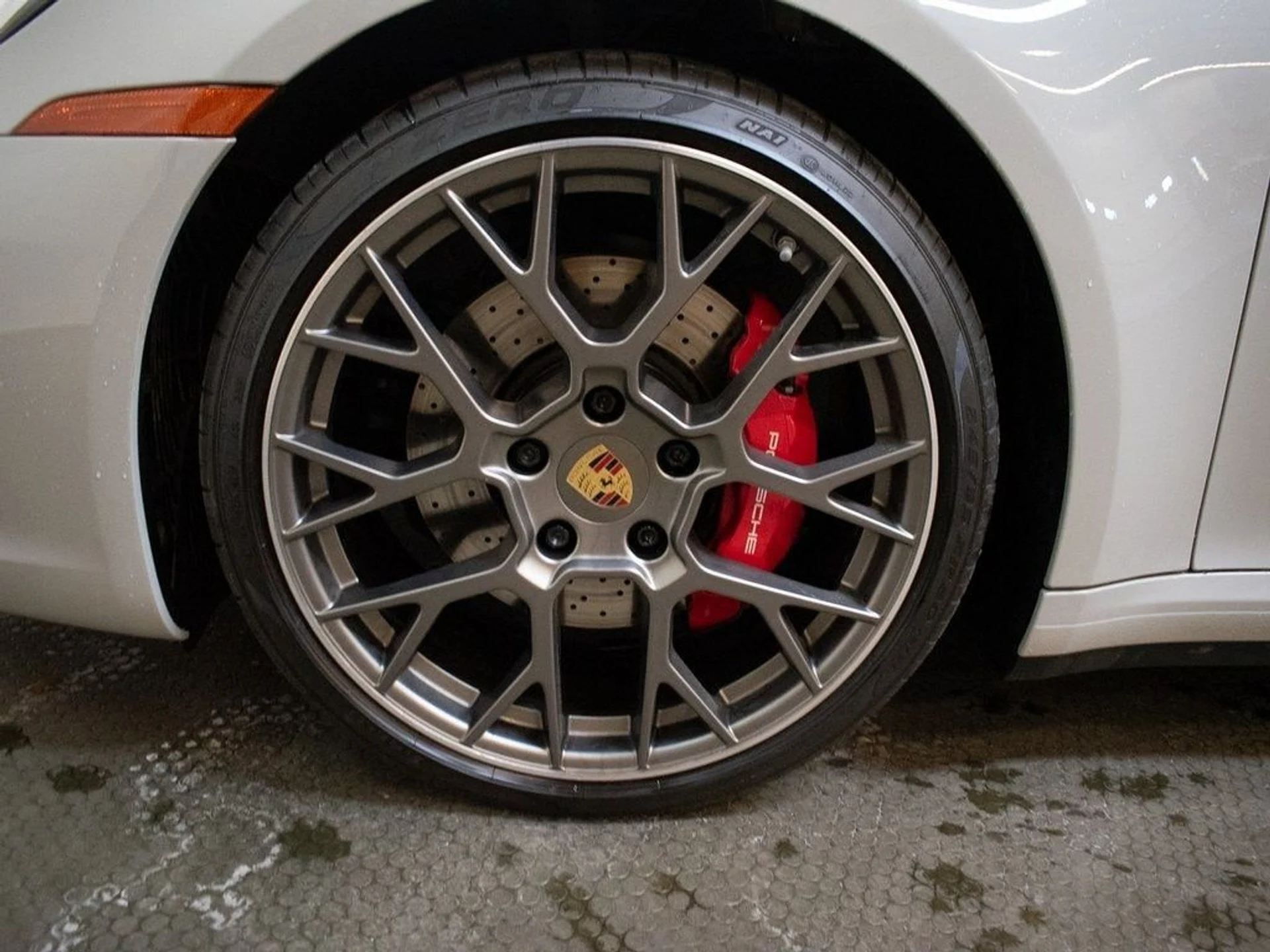 mph011_935266869_36c32cc2ead47032bfc4d9ba1099f65bx_aeb33b9f8f