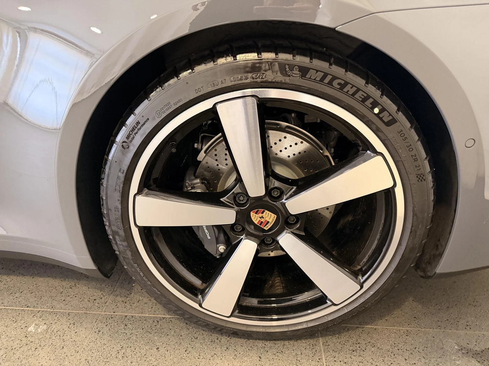 mph011_936044149_c3dbeba16f43aeb5840fbec73d020086x_1e479fec12