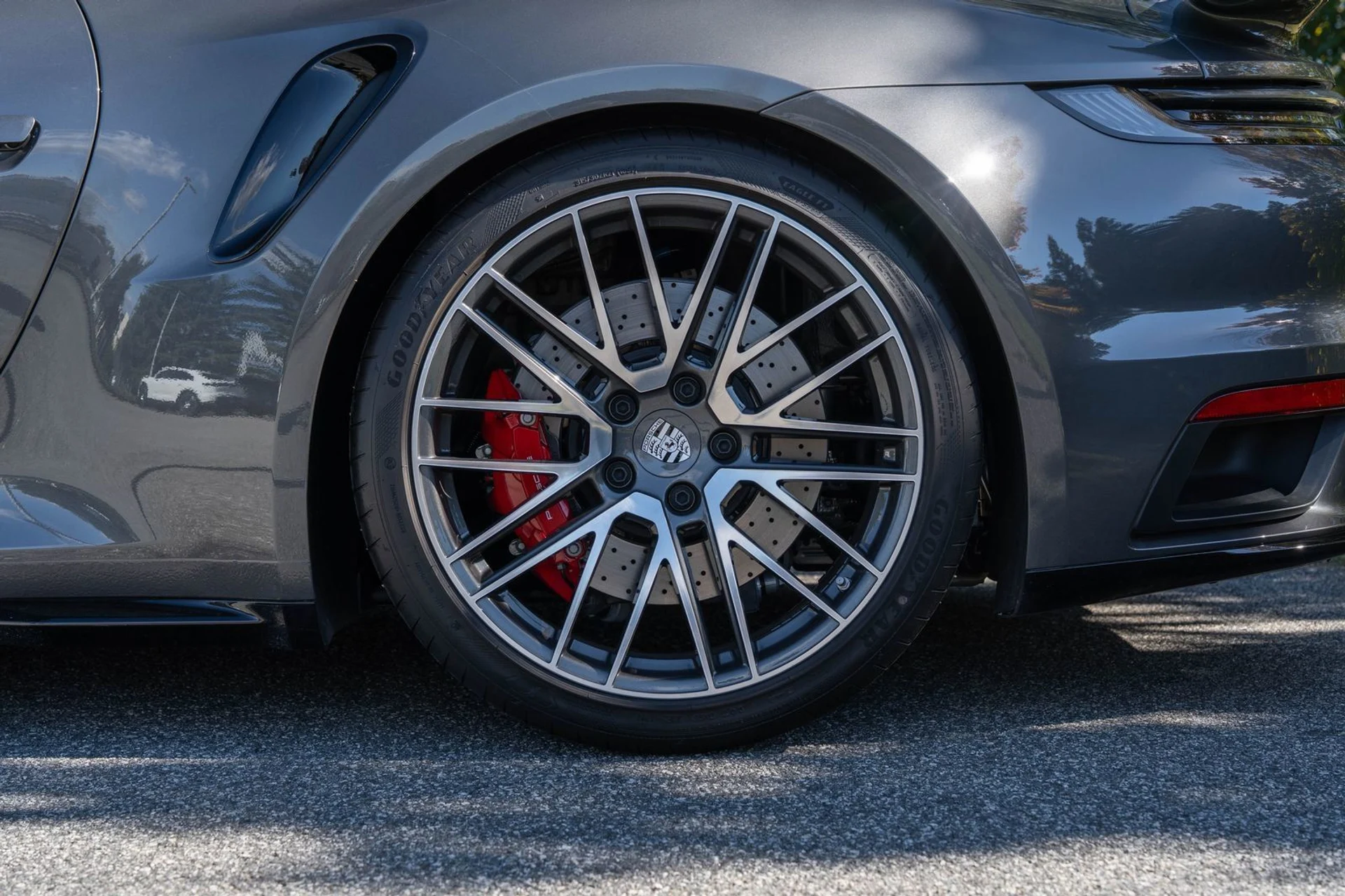 mph011_936052033_5383e0e89b88542ab2b168104ed8c151_b97d685034