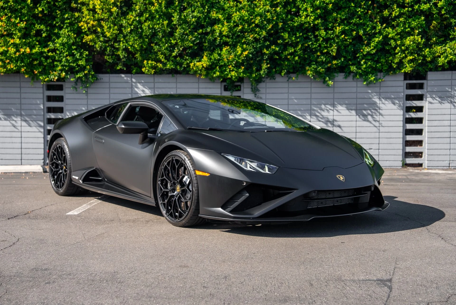 mph011_937247719_Used_2022_Lamborghini_Huracan_EVO_1762801553_38c0e5c78c