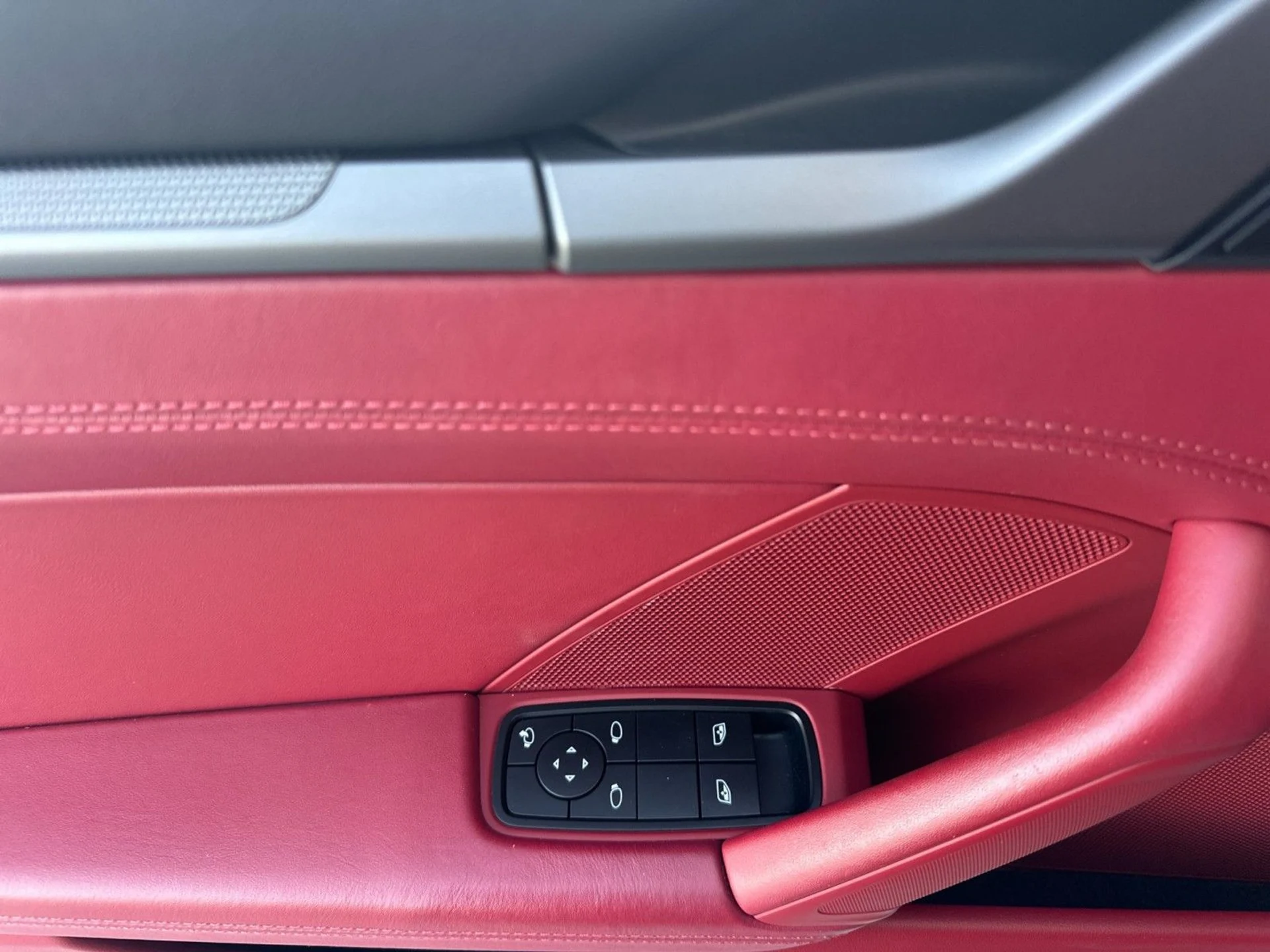 mph011_937774790_b0b16b972367f3db8c91186e4a35c102_6954e57083