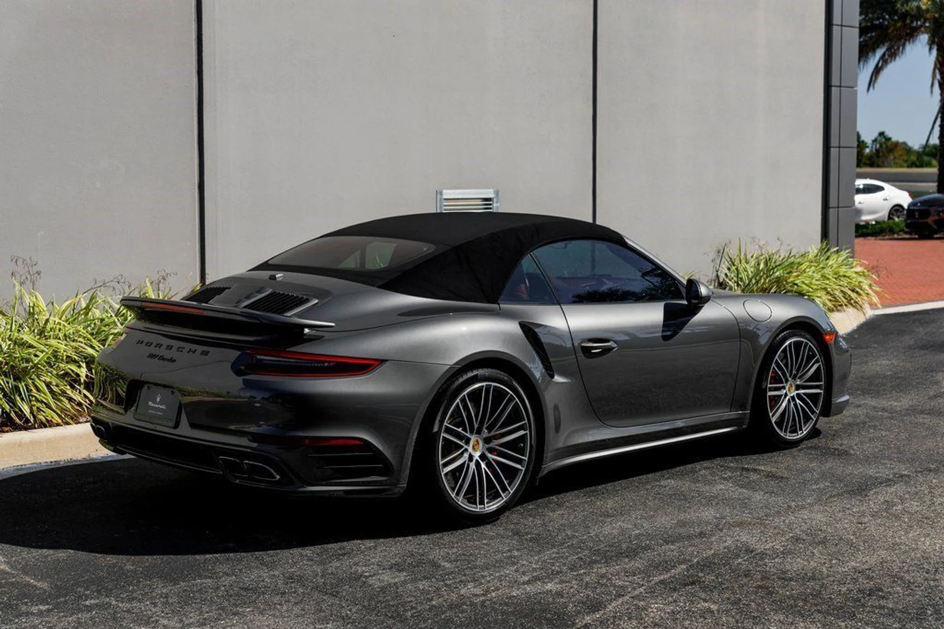 mph011_944540689_2be865d85fddebbb4b0e5bde0c873265_3dd533315c