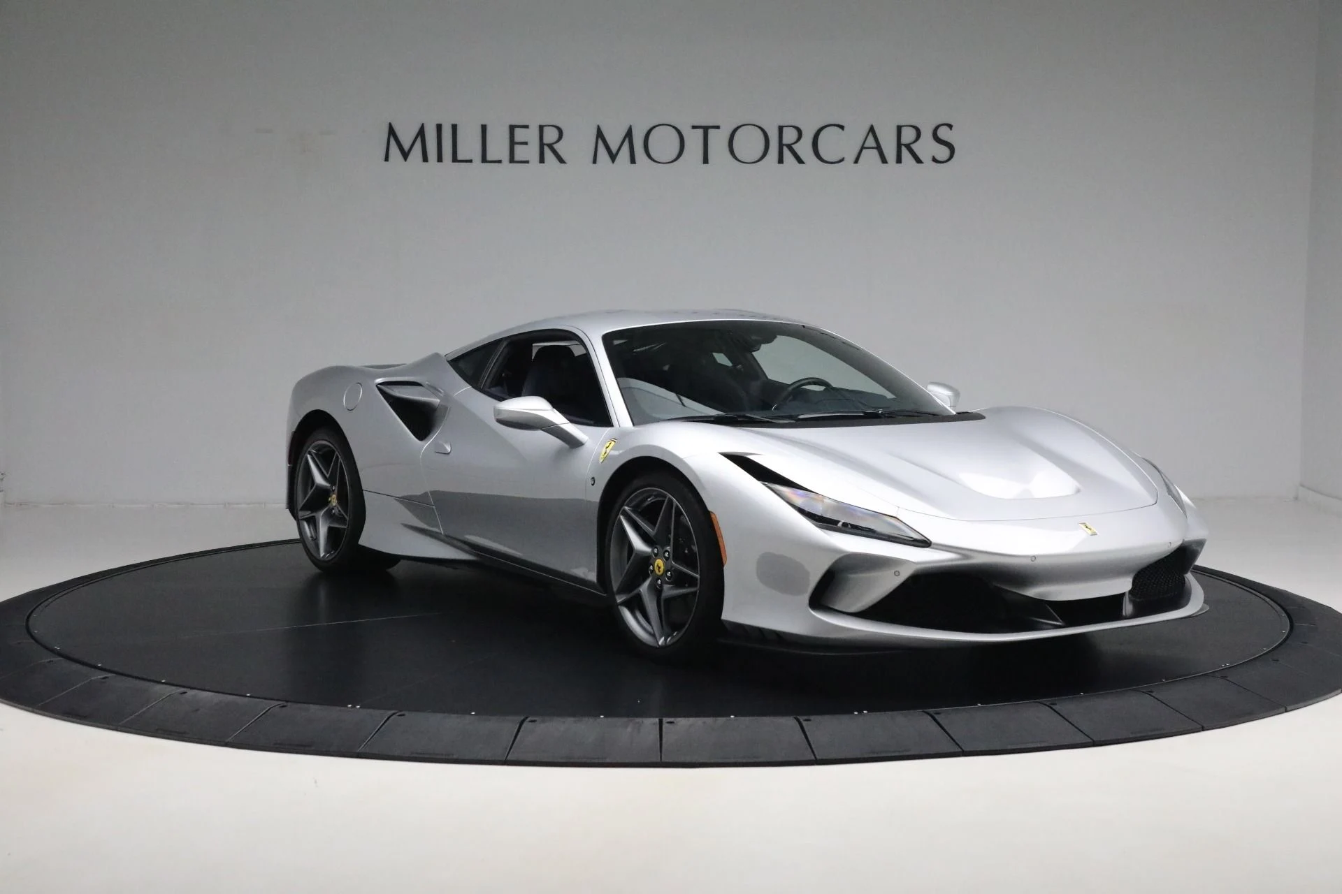 mph011_945579840_Used_2022_Ferrari_F8_Tributo_1dc7be2bca