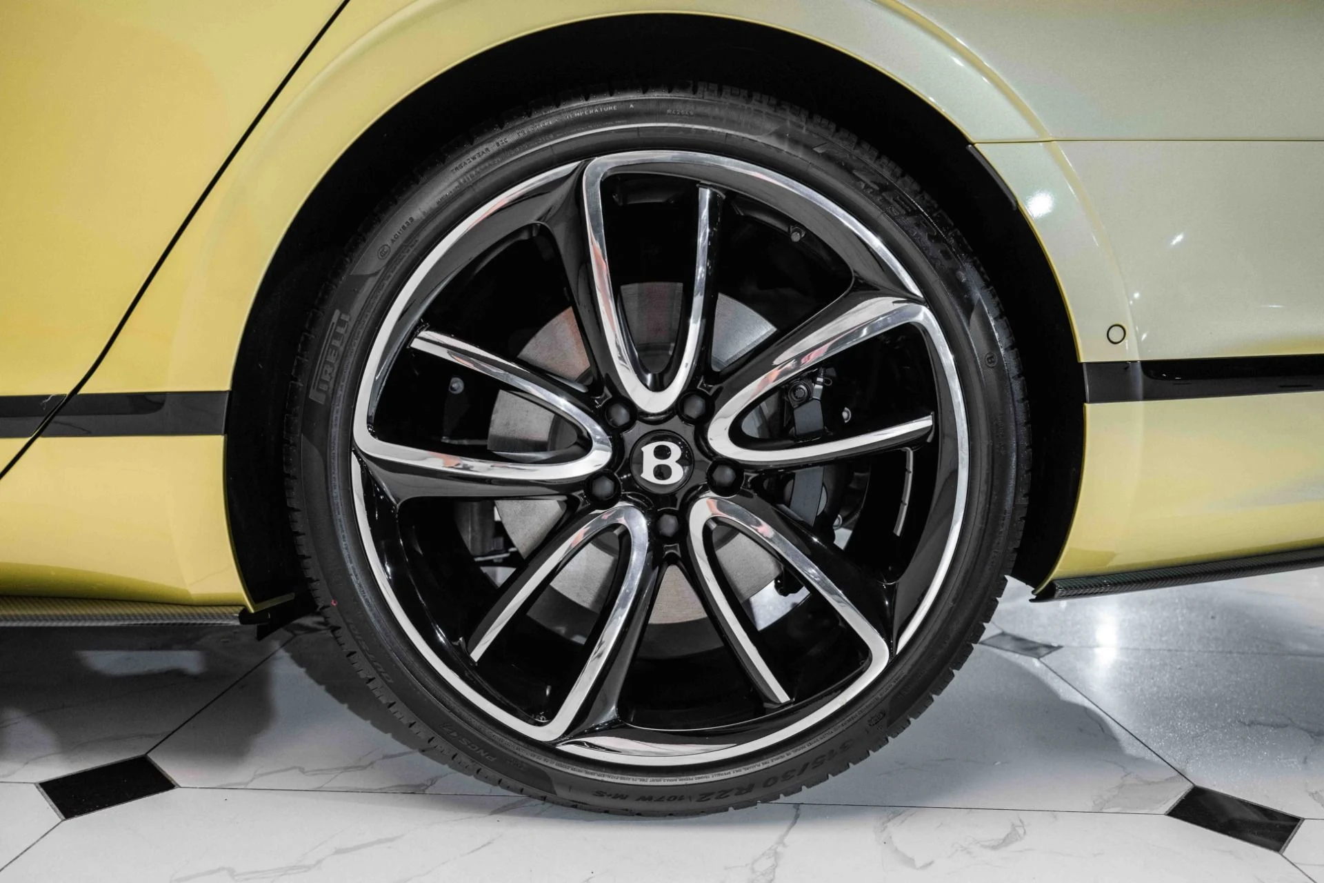 mph011_946320633_Used_2024_Bentley_Flying_Spur_Edition_8_1721508195_301d3d2ea8