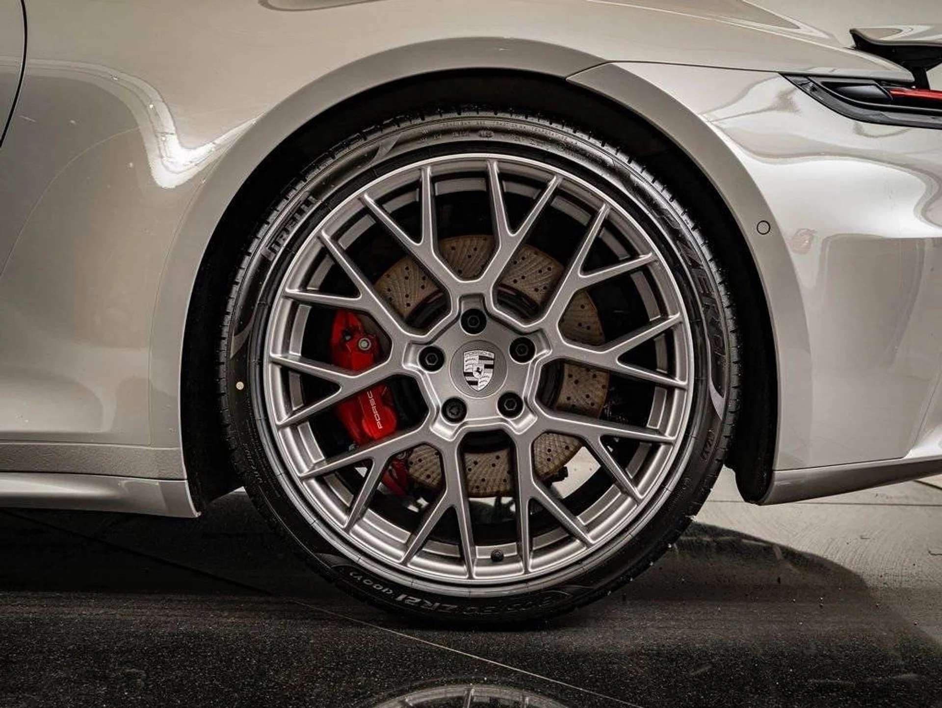 mph011_946781012_781e9f91b51450b43d50e125797a45a2x_12efb18d6b