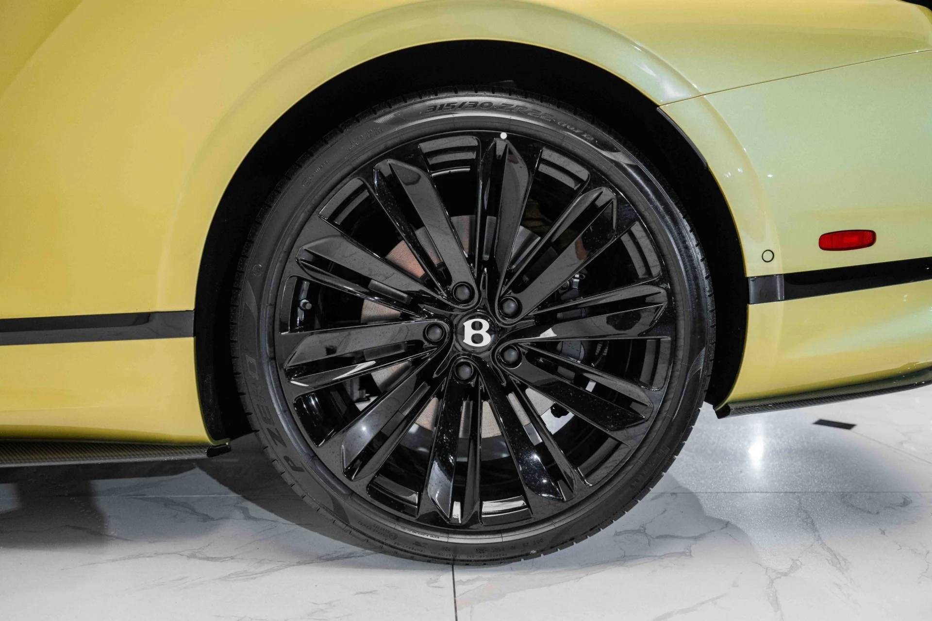 mph011_948229545_Used_2024_Bentley_Continental_GT_Speed_1718899398_dc6a957576