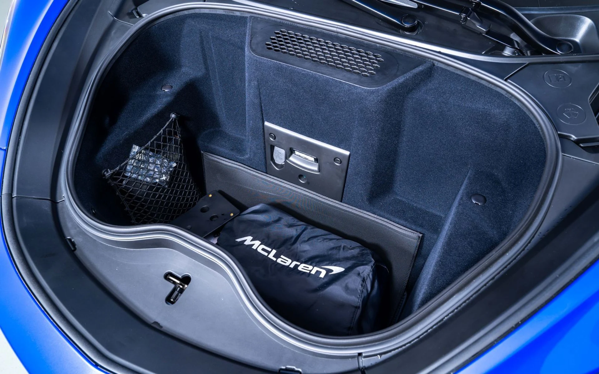 mph011_949877838_96cdfc6a12f78378df53a882697096a1x_e86f1e973c