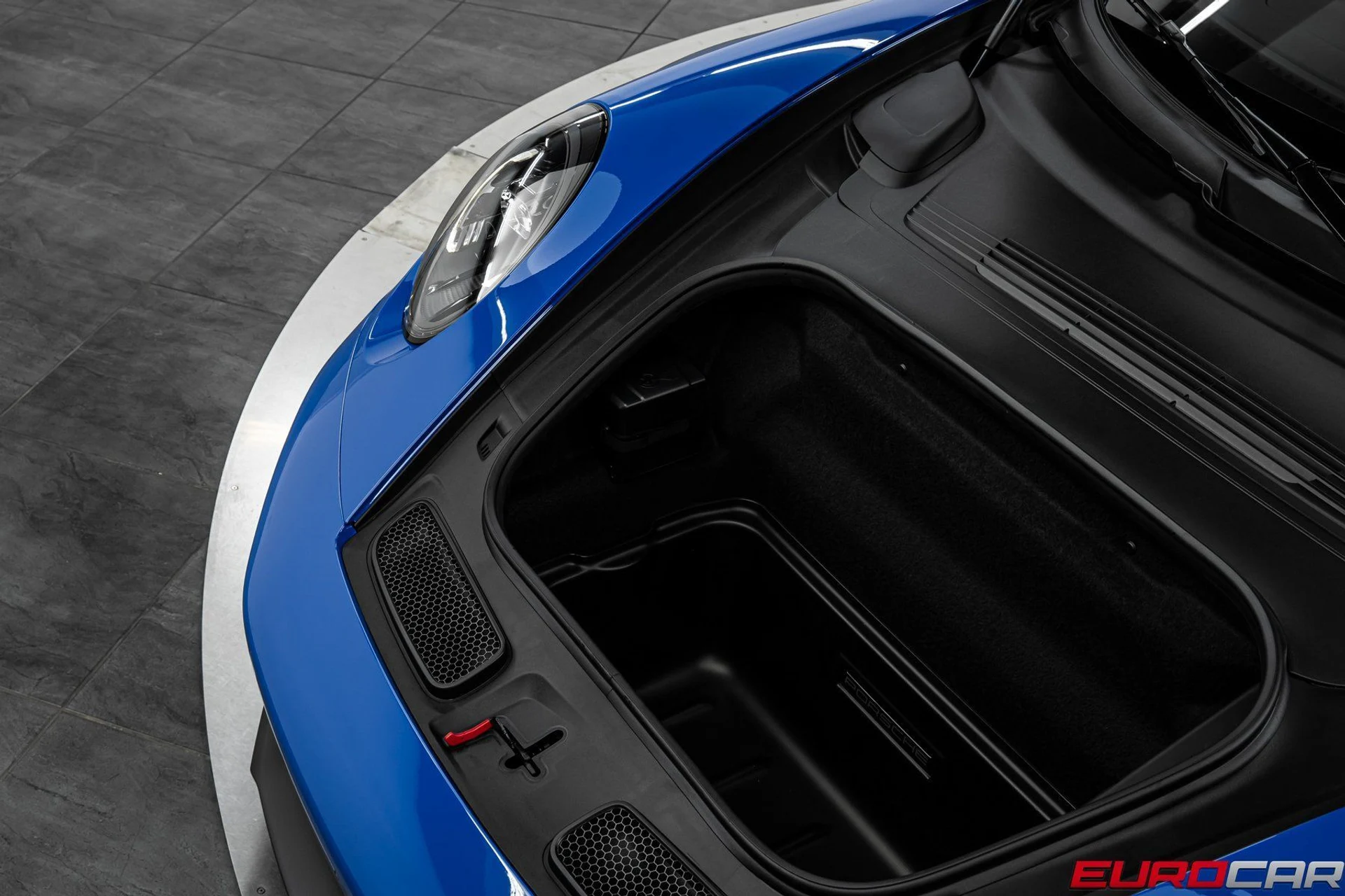 mph011_950503661_e72c44a5_bbc3_4d6b_af61_a0a776e737ae_36bc6d85d9