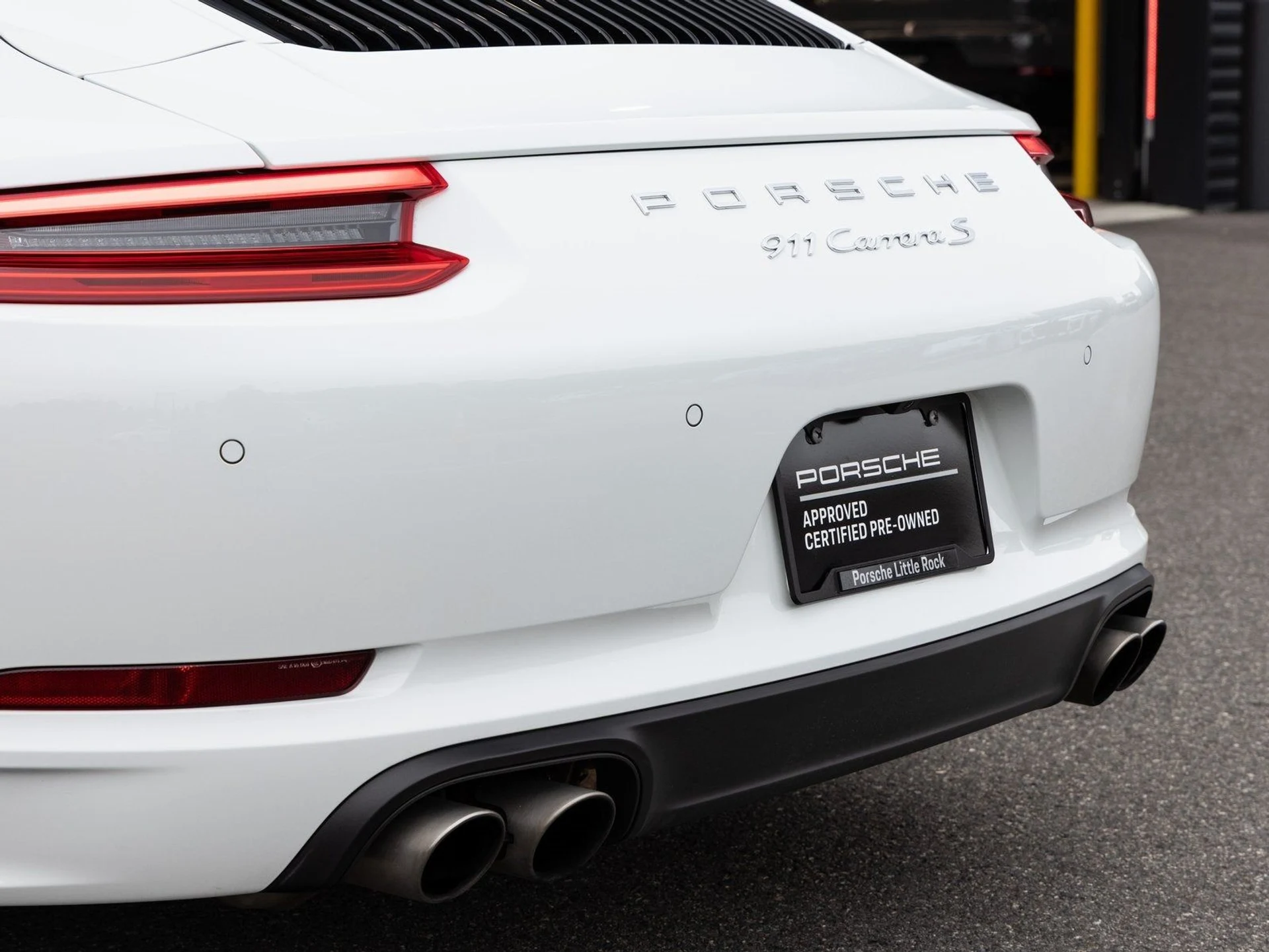 mph011_953289628_12_7bfe250429