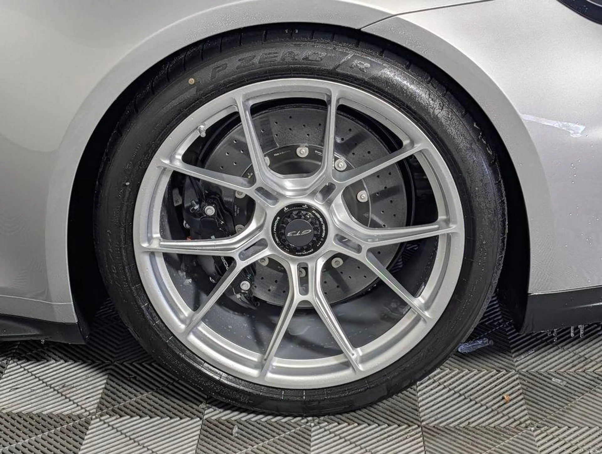 mph011_953347524_ac_Xryu_Pqh9e_Dg3h6u_kpv_X_Luw_d163acecc1