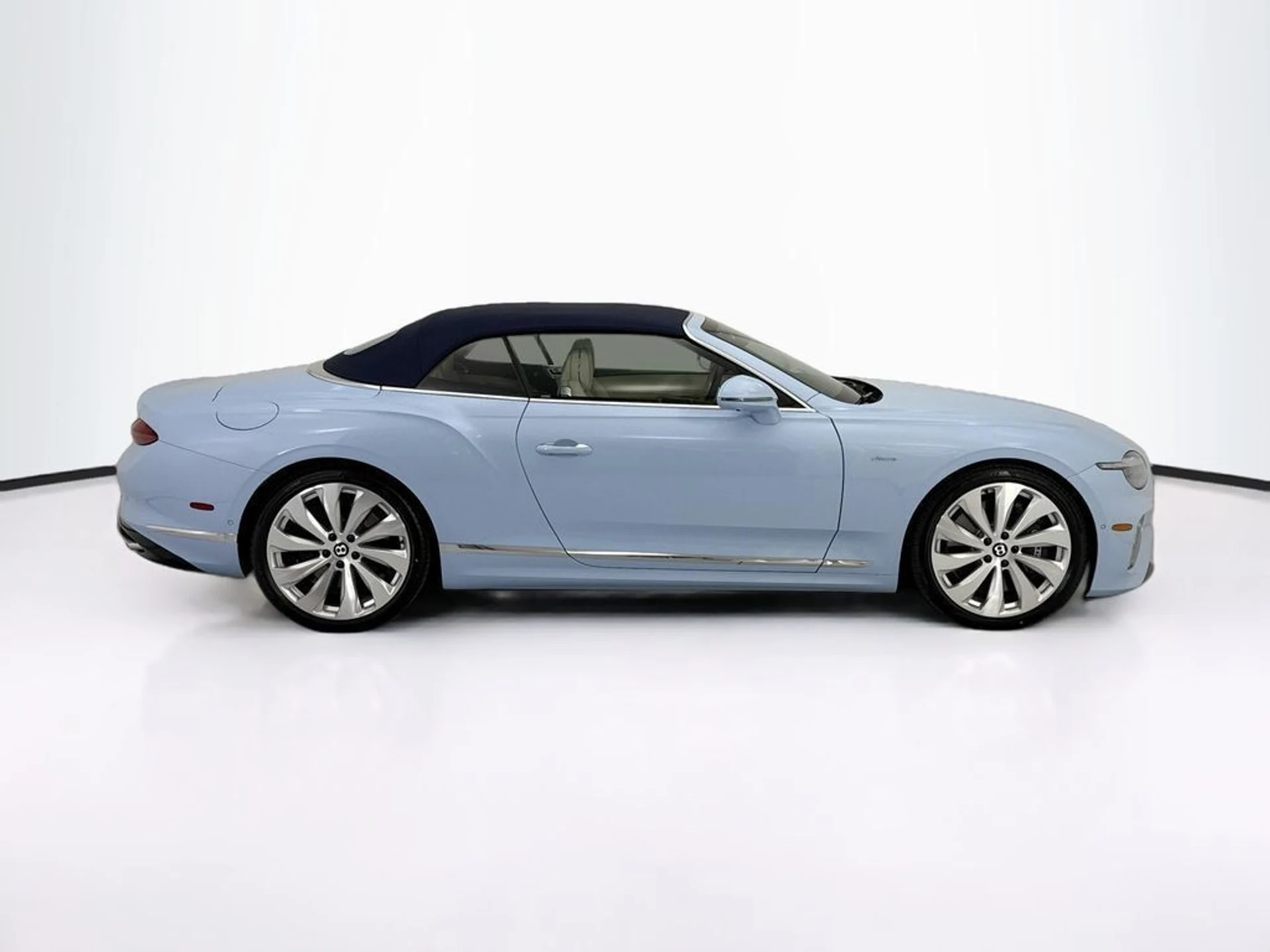 mph011_955190217_new_2026_bentley_continental_gtc_8119_23033468_12_1024_d349804fdf
