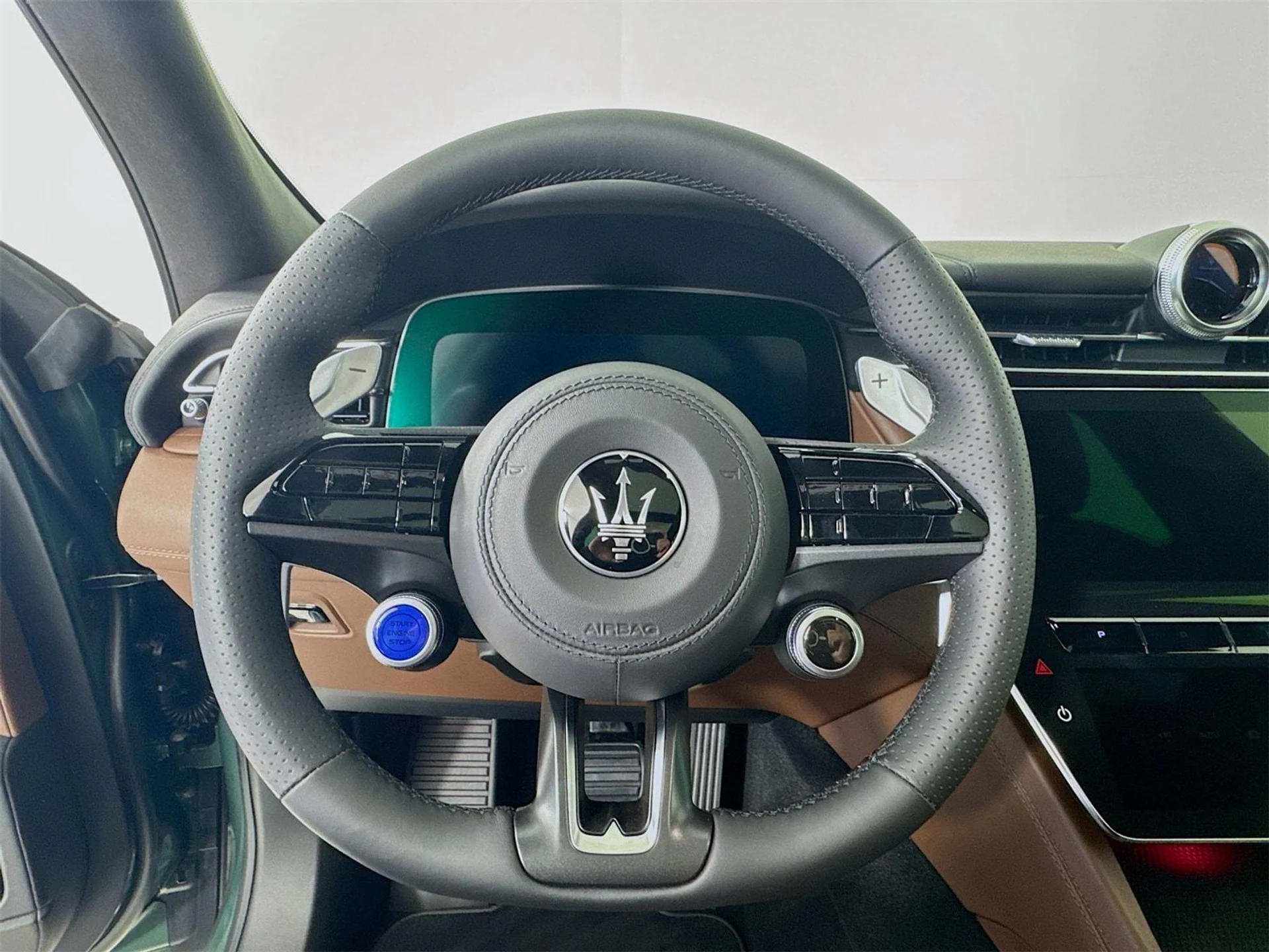 mph011_95533005_50b22ea795ff4721370a03e9b745c0dcx_713af6ae79