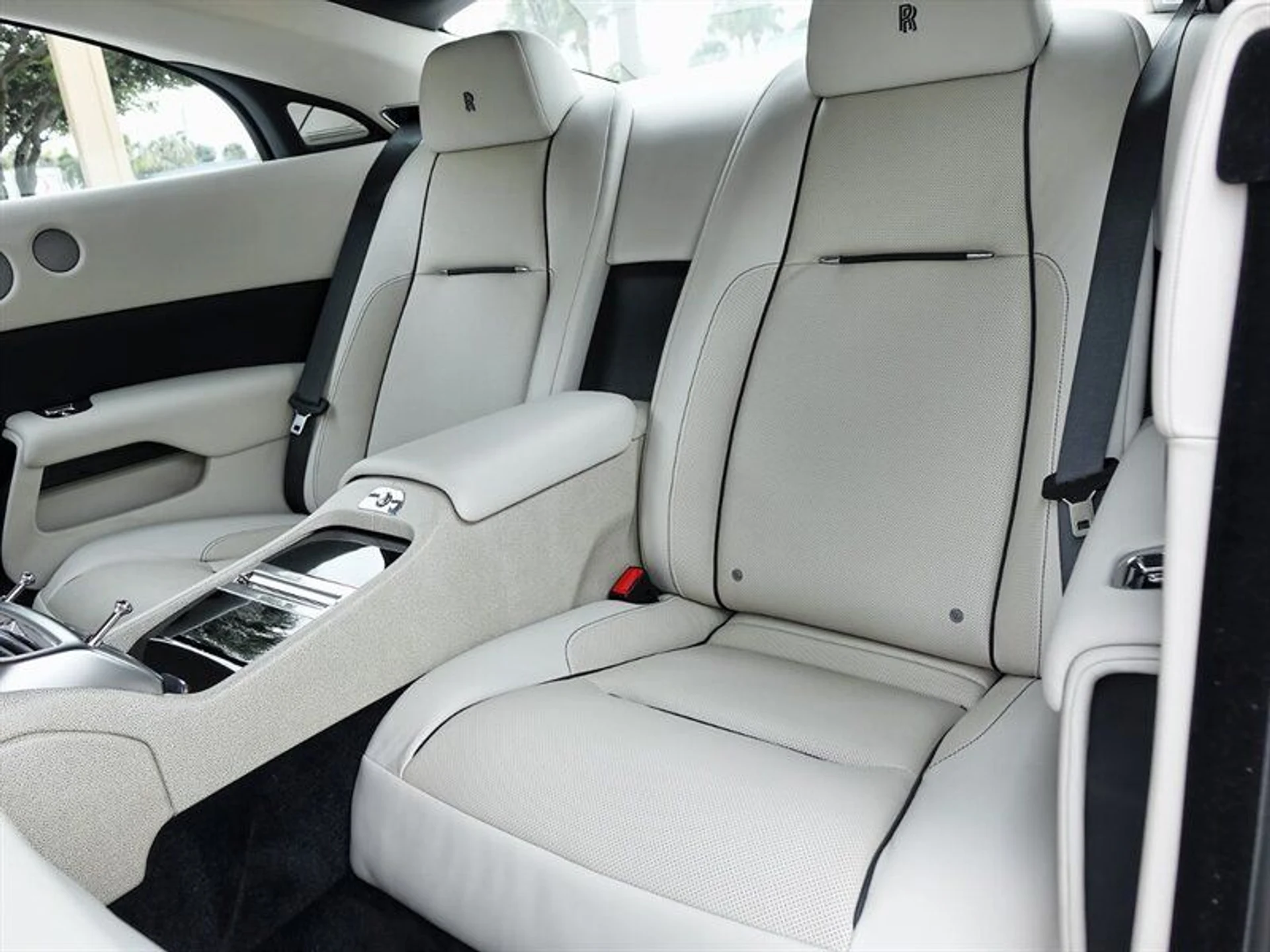 mph011_959611776_17b026a043_800_328417d9a8