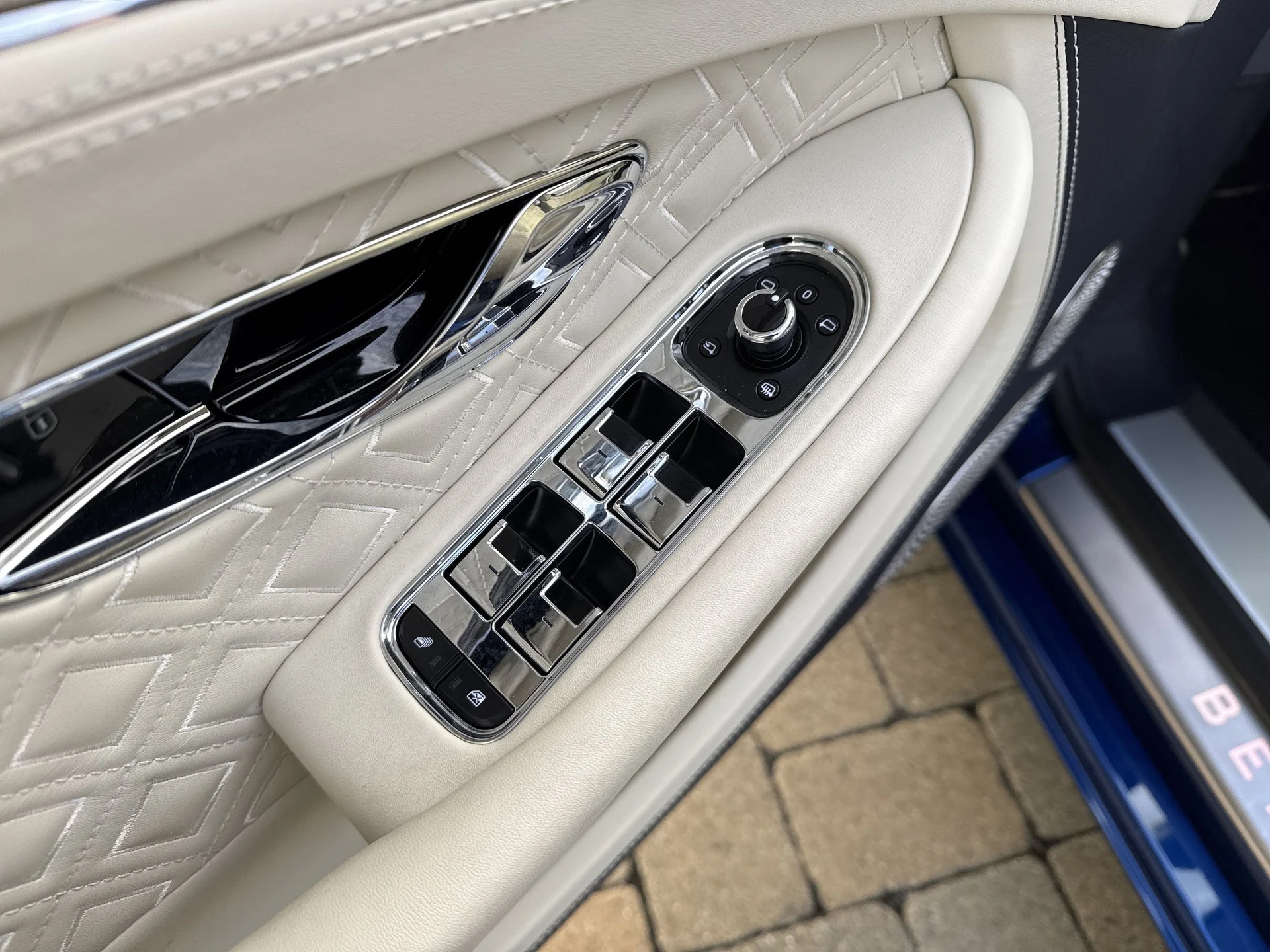 mph011_960748304_4fadae9607191fe48383623becd29521x_1e4b489c24