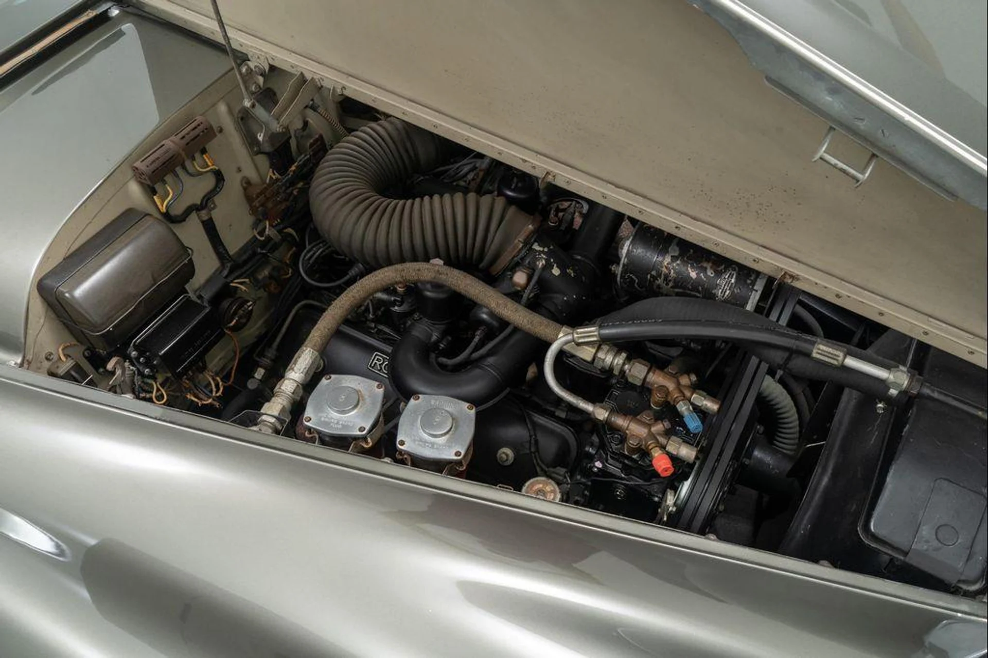 mph011_96261674_v_XO_7_R0_Cd_Atk_b_D7_Qu9_Rt_Xyl_HXI_4_64ff901e7e