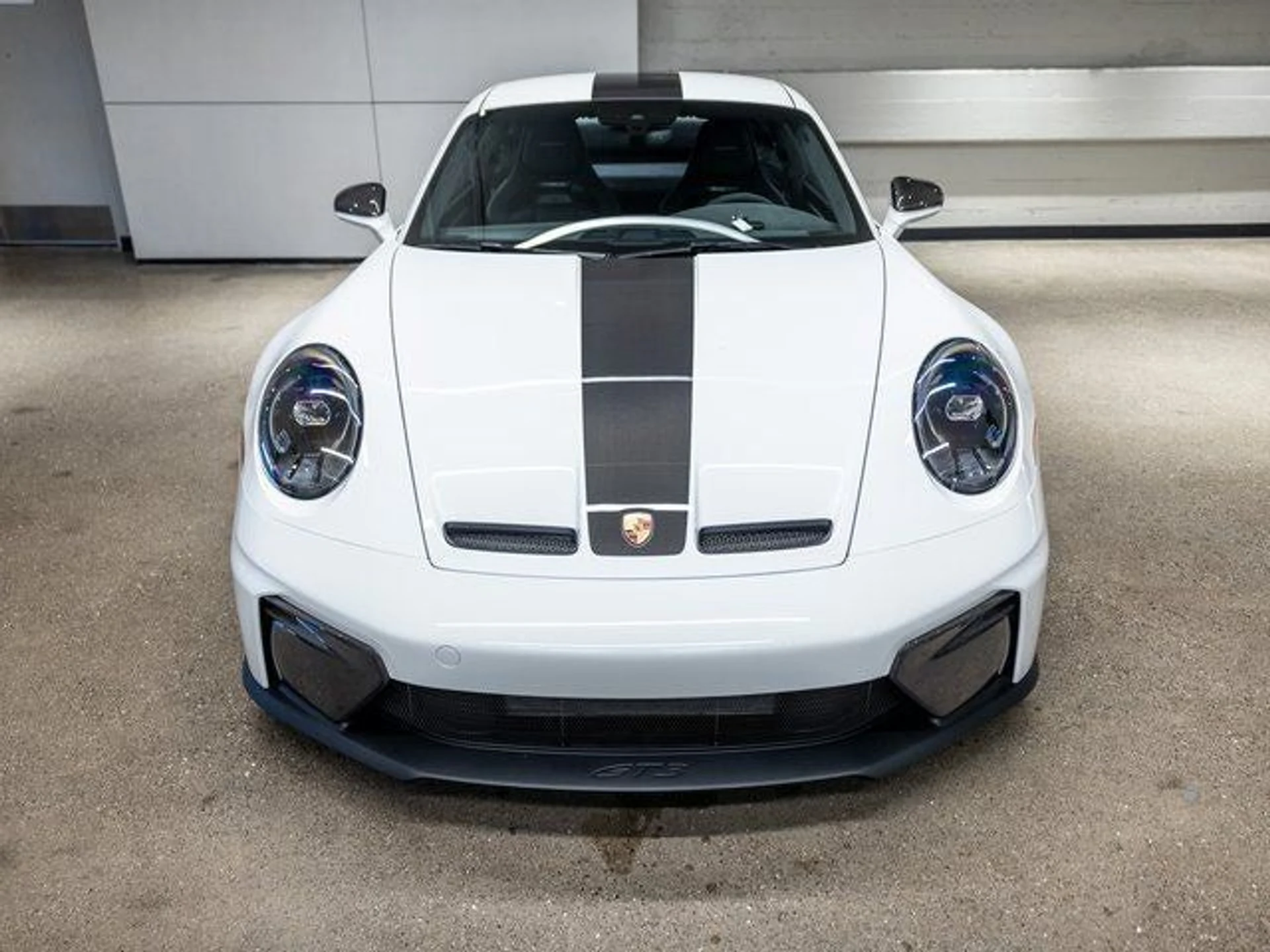 mph011_962929109_12_50b98ad492