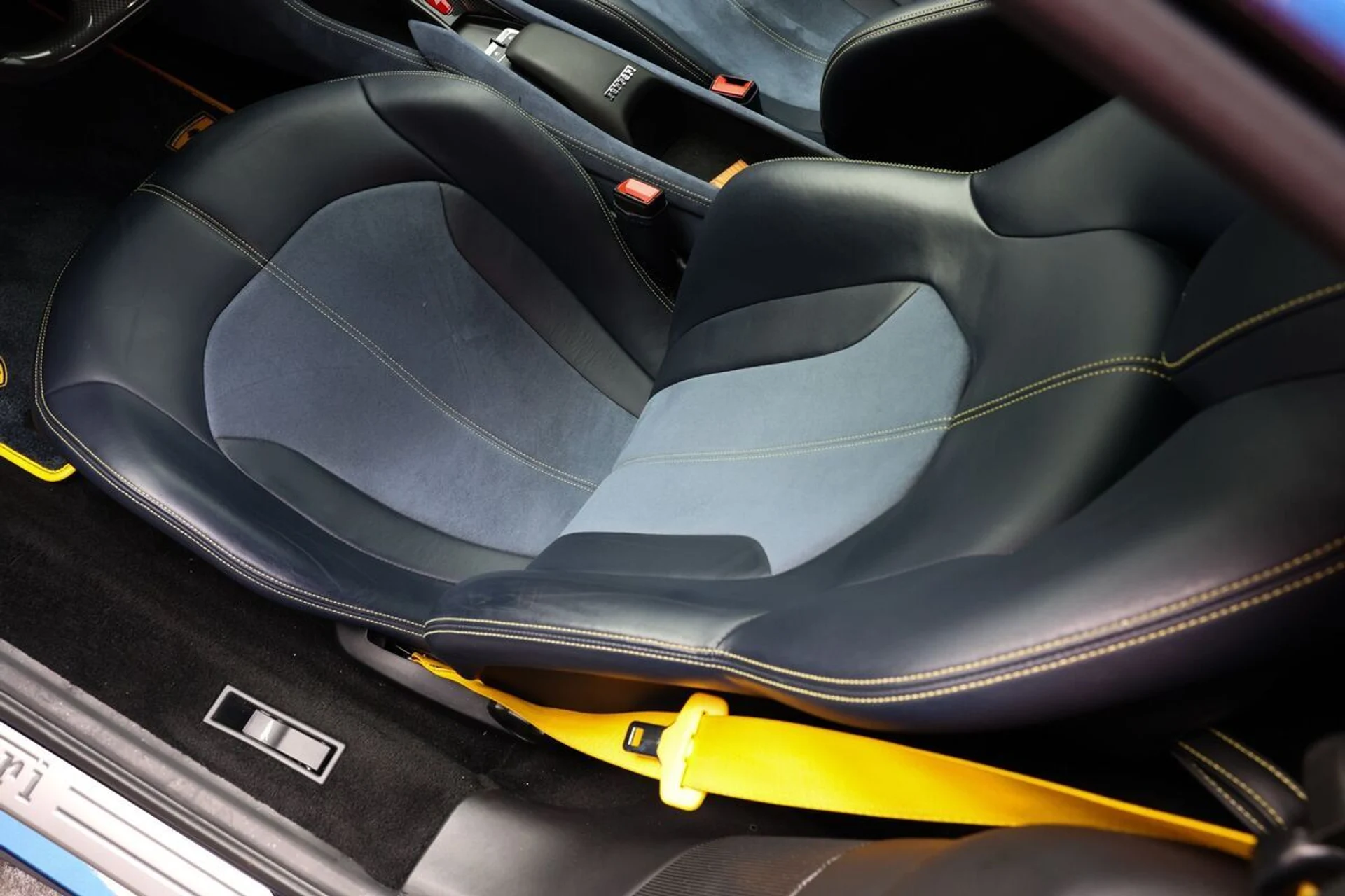 mph011_96298877_2l7kmjcs673sr44clvh8wj26hlui_8a632af9d9