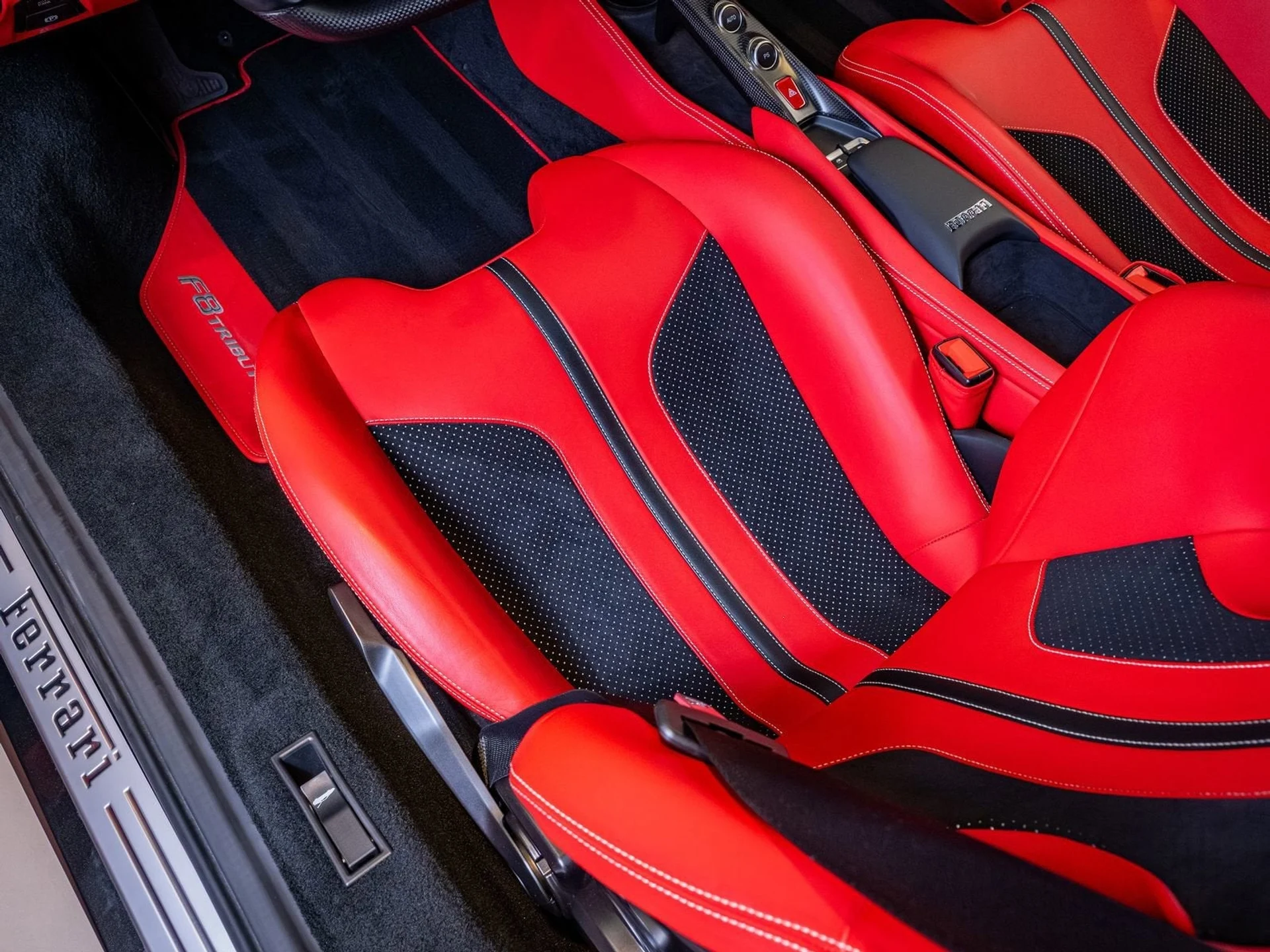 mph011_972319881_12_65e5605747