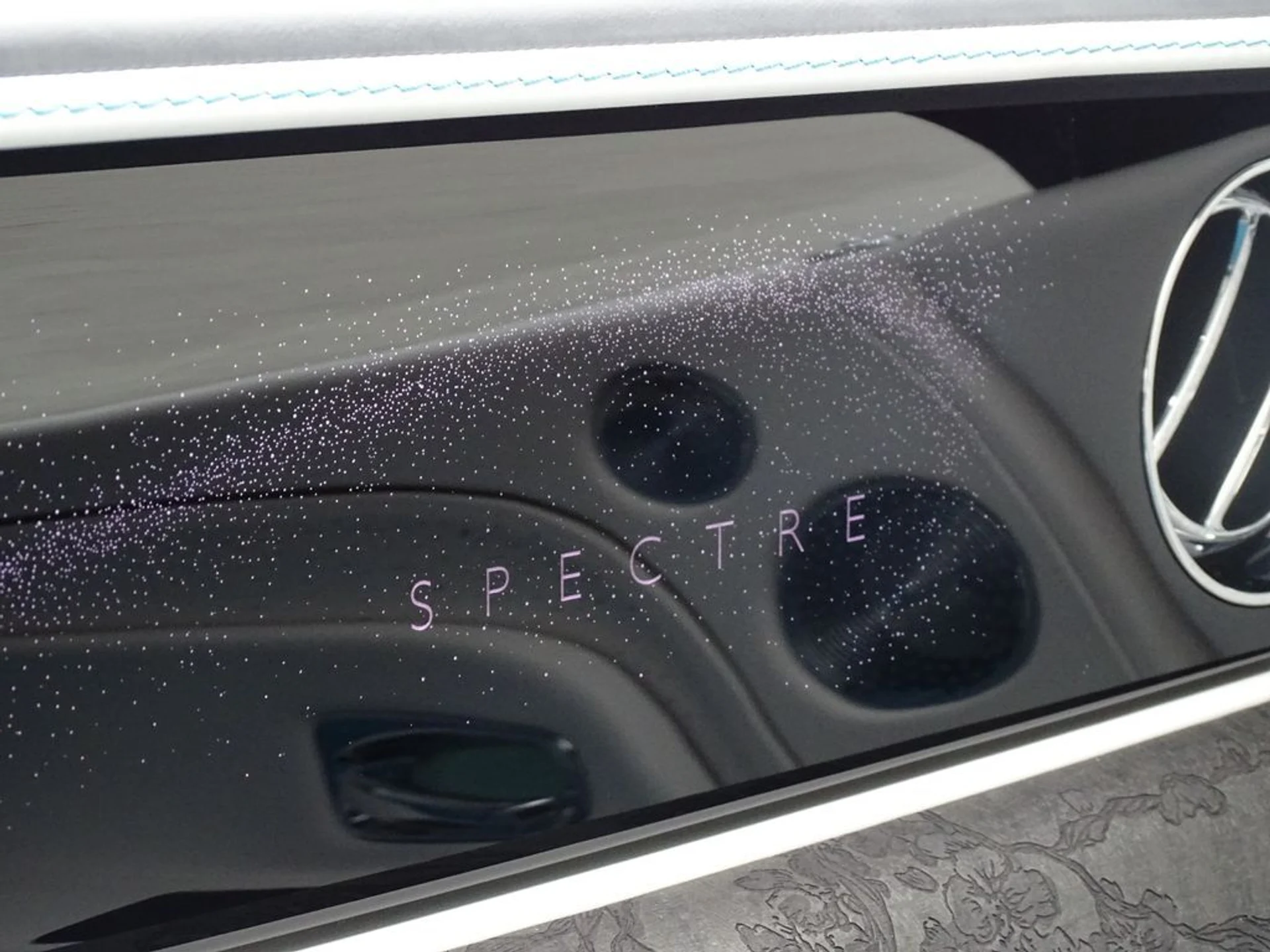 mph011_97264690_f992df71943200073290111a9a64dbaex_de927690df