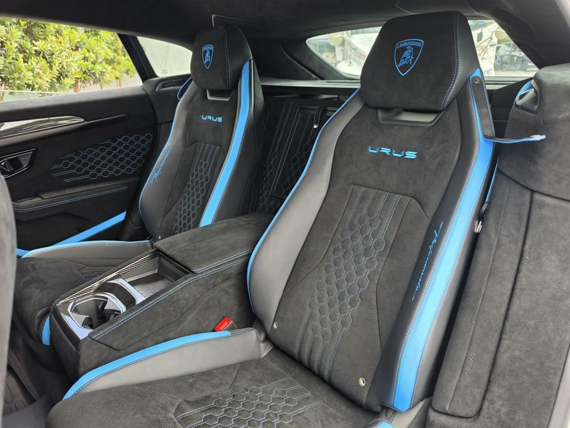 mph011_977835649_dca8bc2a4eeb6670411de4c50cc4c51d_54f9a4431d