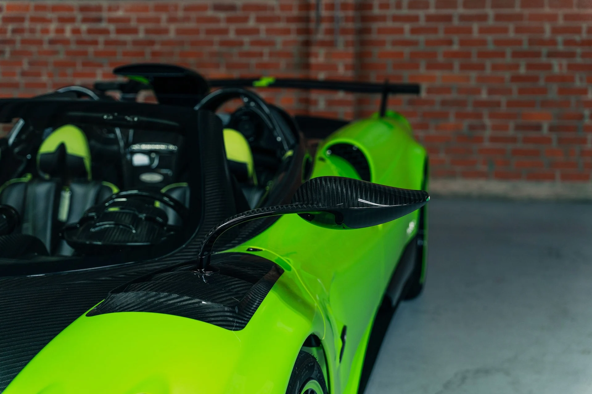 mph011_982212436_8d16b2f26c7a4296a867e31d33f075a4_46a706302a