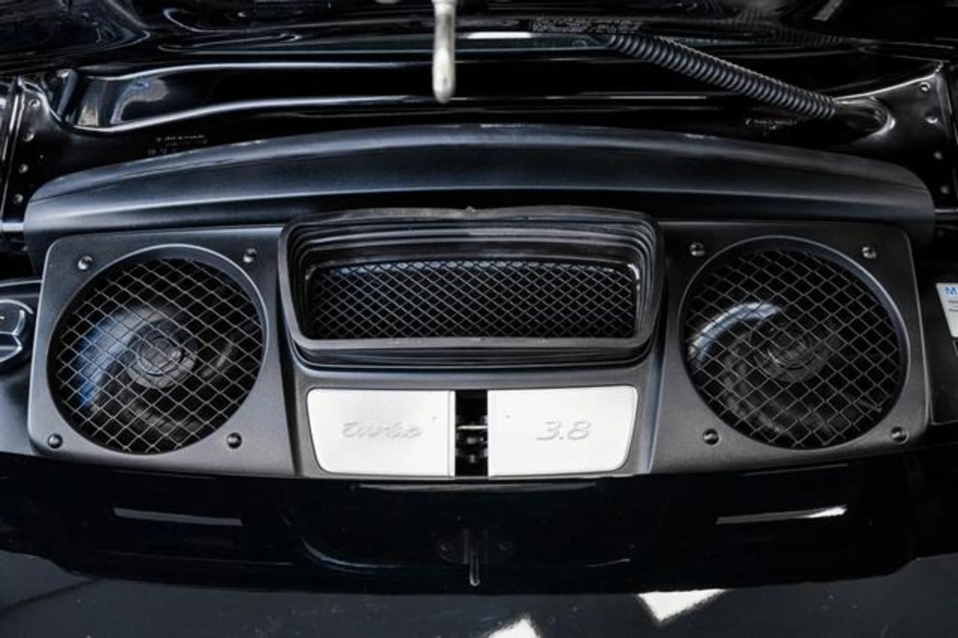 mph011_986199662_B92_I4cyw_TLDA_Su3_EXH_2n_Tn7_B_Gv_M_65d6f07743