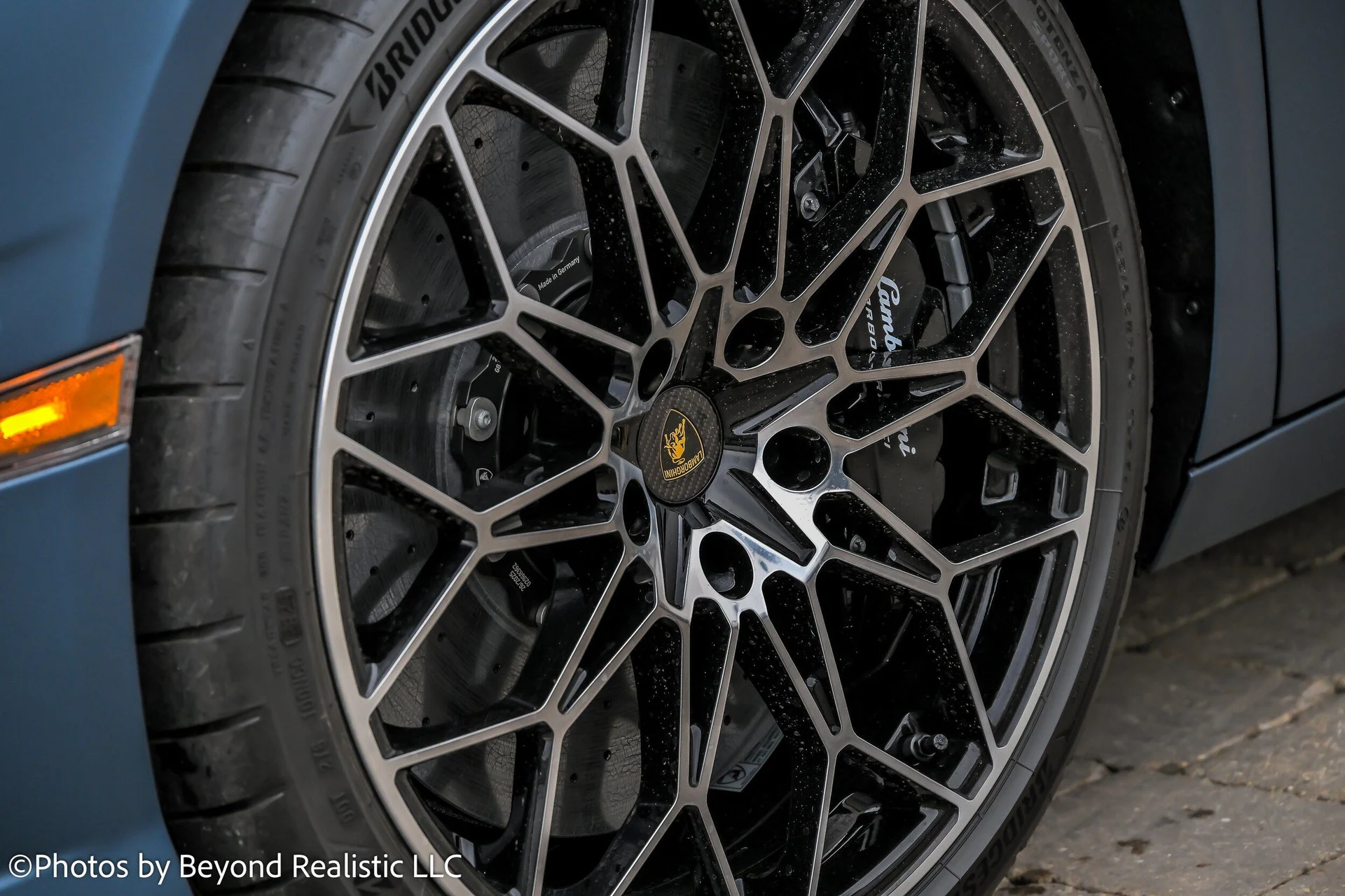 mph011_987615819_7e7a5bbc25aa68ff3ae92a952d2d6ee5x_99110b370d