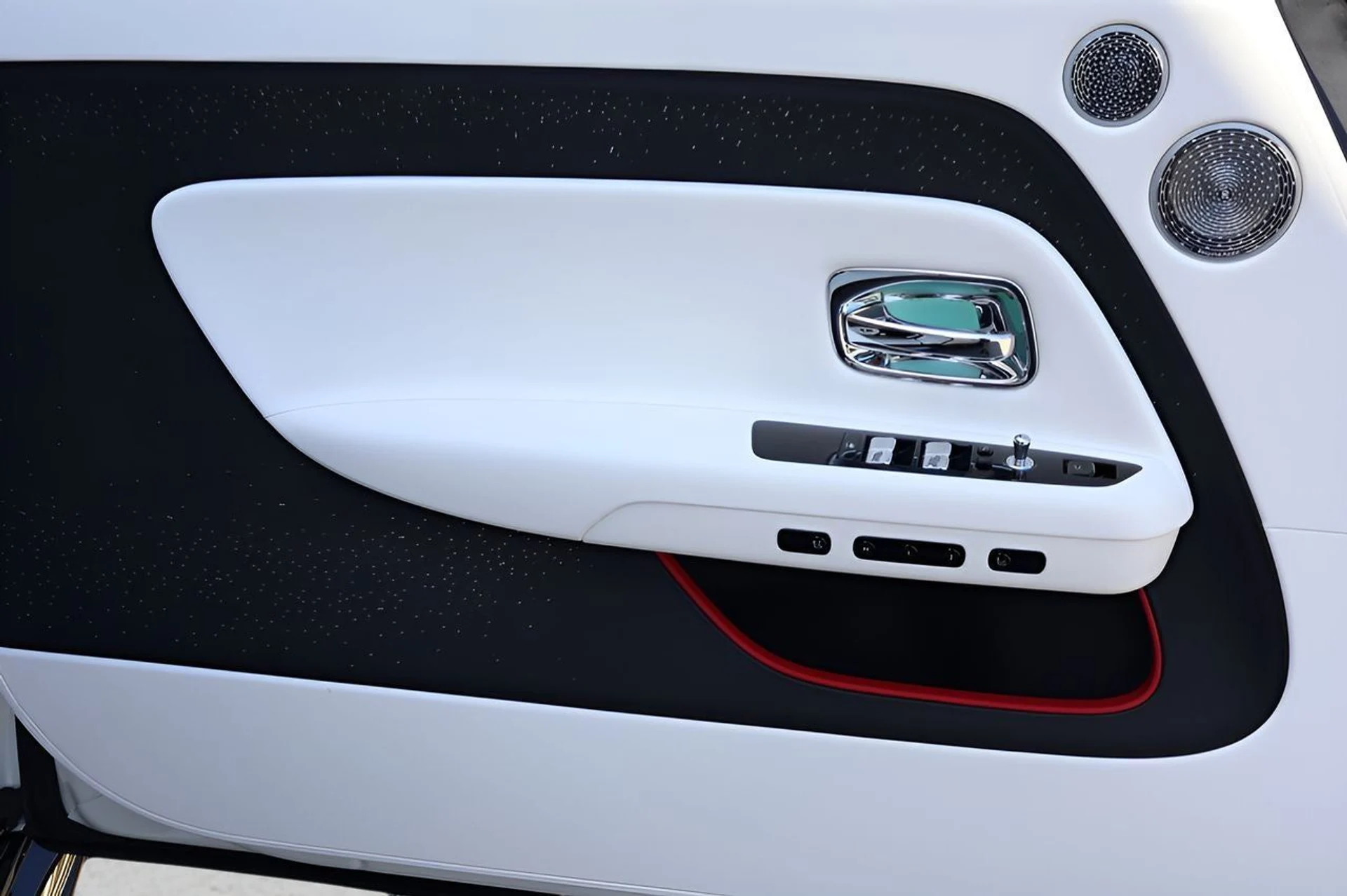 mph011_989163951_12_d154daa05d