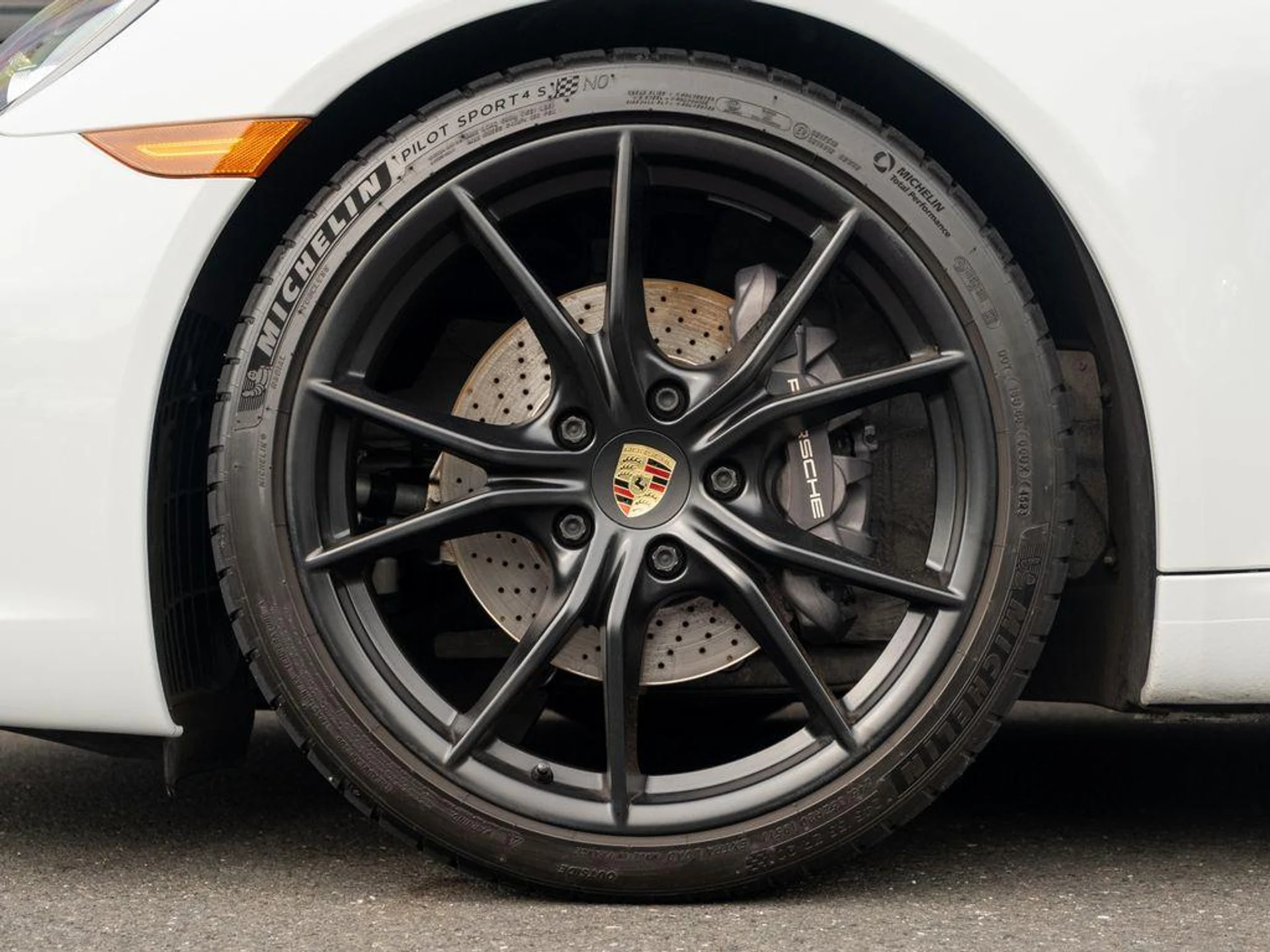 mph011_992393980_a2_Mj_PBJ_Zud_Qfx_Jk6yf_Xbl_YZ_Xz_Xo_aee5a8d9da