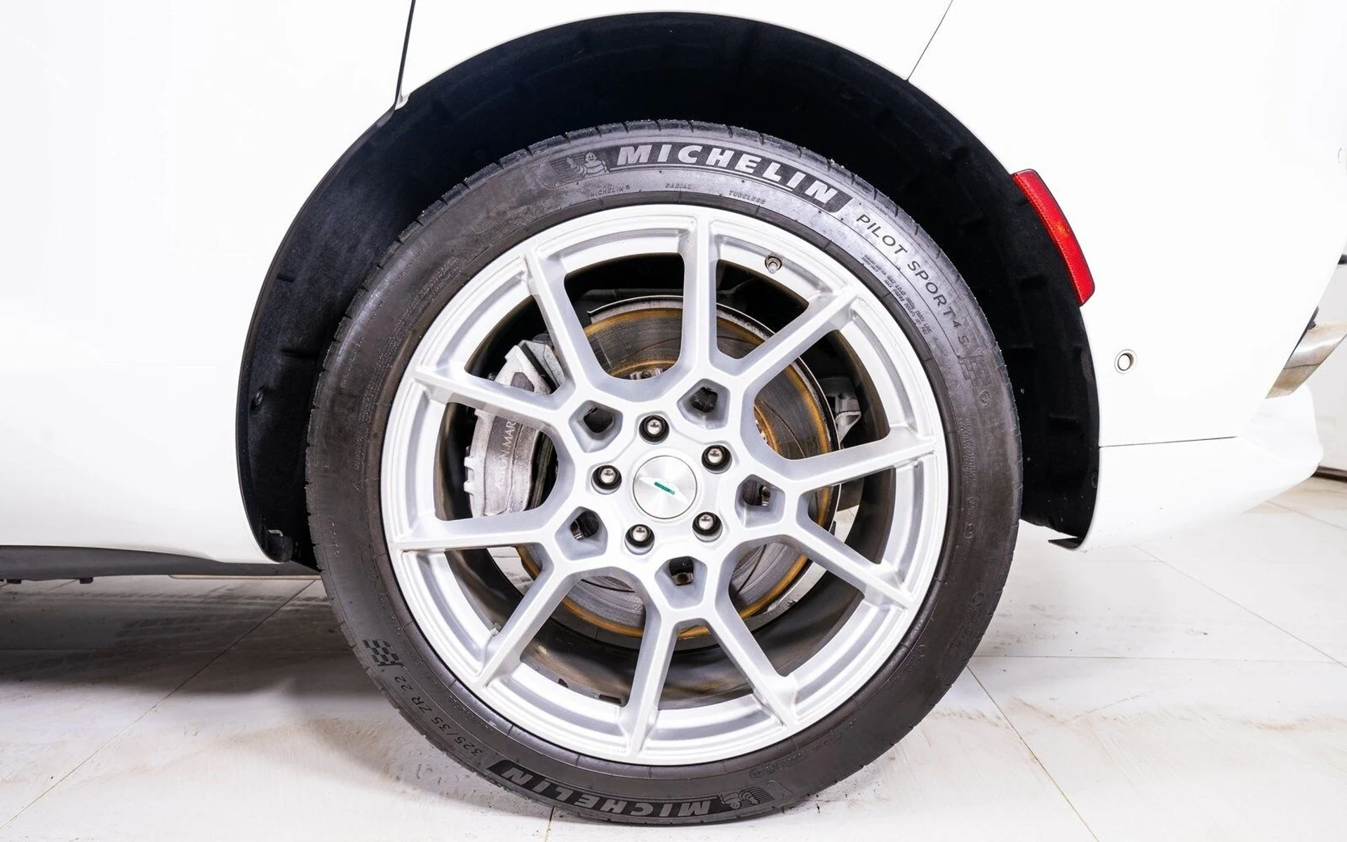 mph011_999427430_36e0809ee3cf264d0c997d55ff904702x_9fa7cc6067