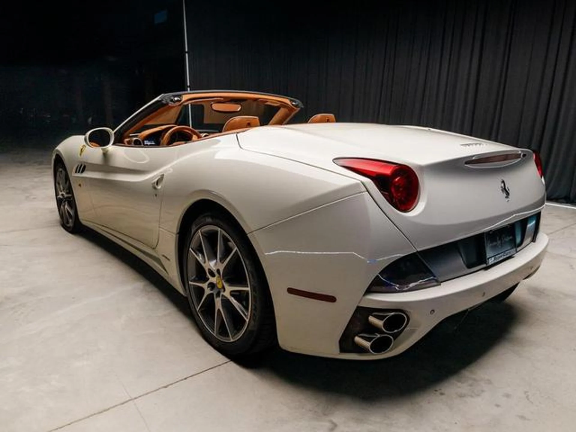 mph011_F4_SEE_56je_C0g_L24_C_Qv7gt3o_W_Vg_I_4913675d76