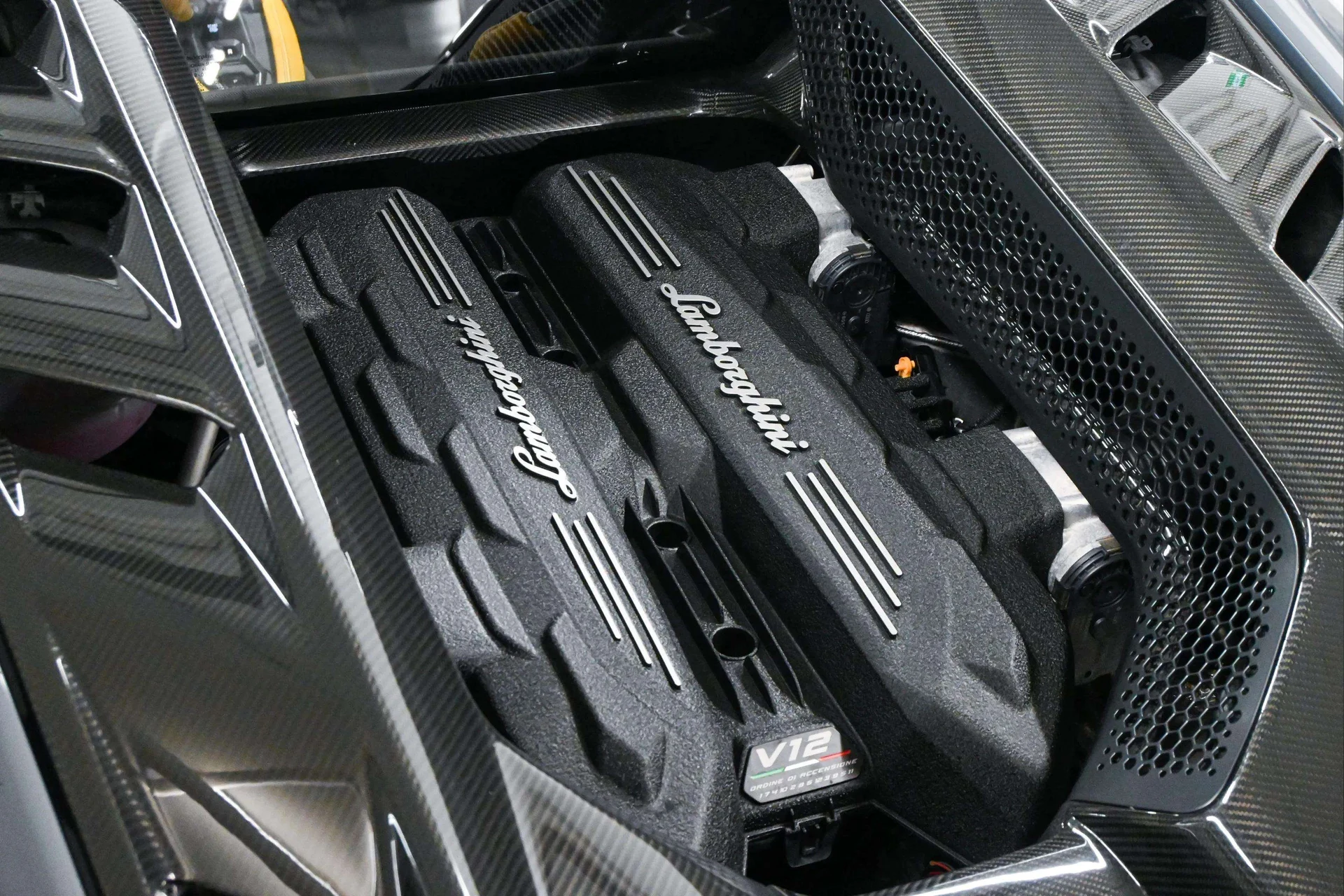 mph012_1000366793_61d33aba_5b50_4237_9a9c_821061878af9_18602c0633