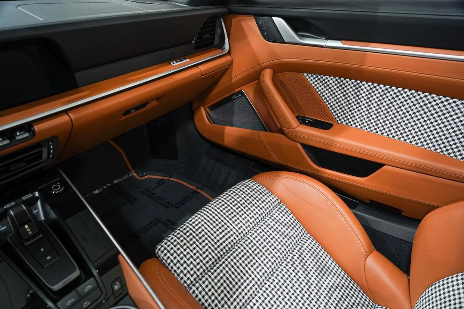 mph012_100639156_bb3a4863ef754df3b07e181aec641c81_4e551e1e4c