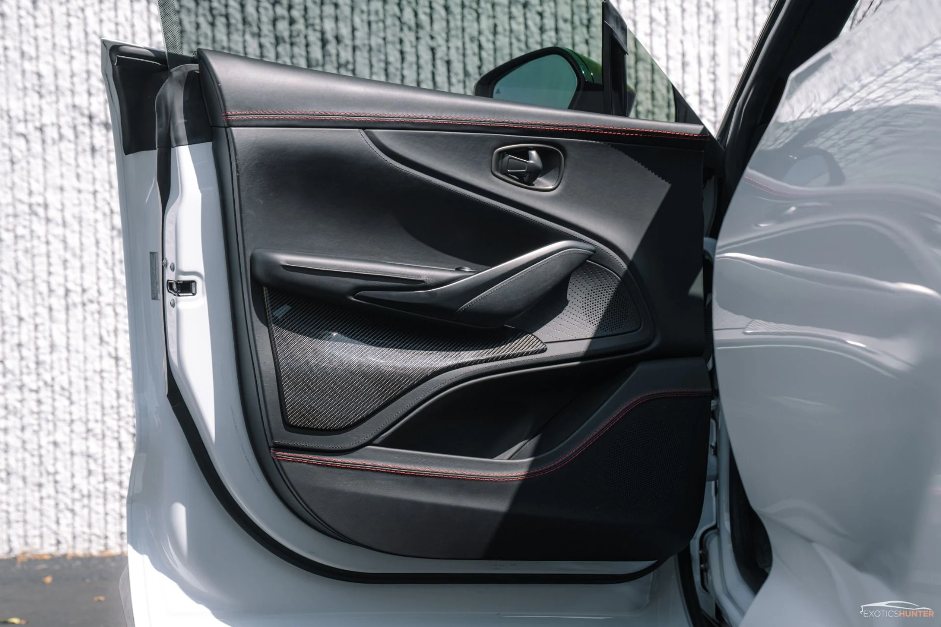 mph012_1016515585_Used_2021_Aston_Martin_DBX_225_K_MSRP_in_AML_Special_Paint_Black_Pack_DB_Elegance_Pack_1741980813_464e5e7ecc