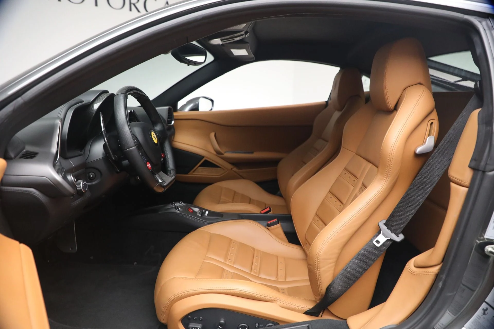 mph012_102056110_Used_2012_Ferrari_458_Italia_1781555237_bce1d6f8f6