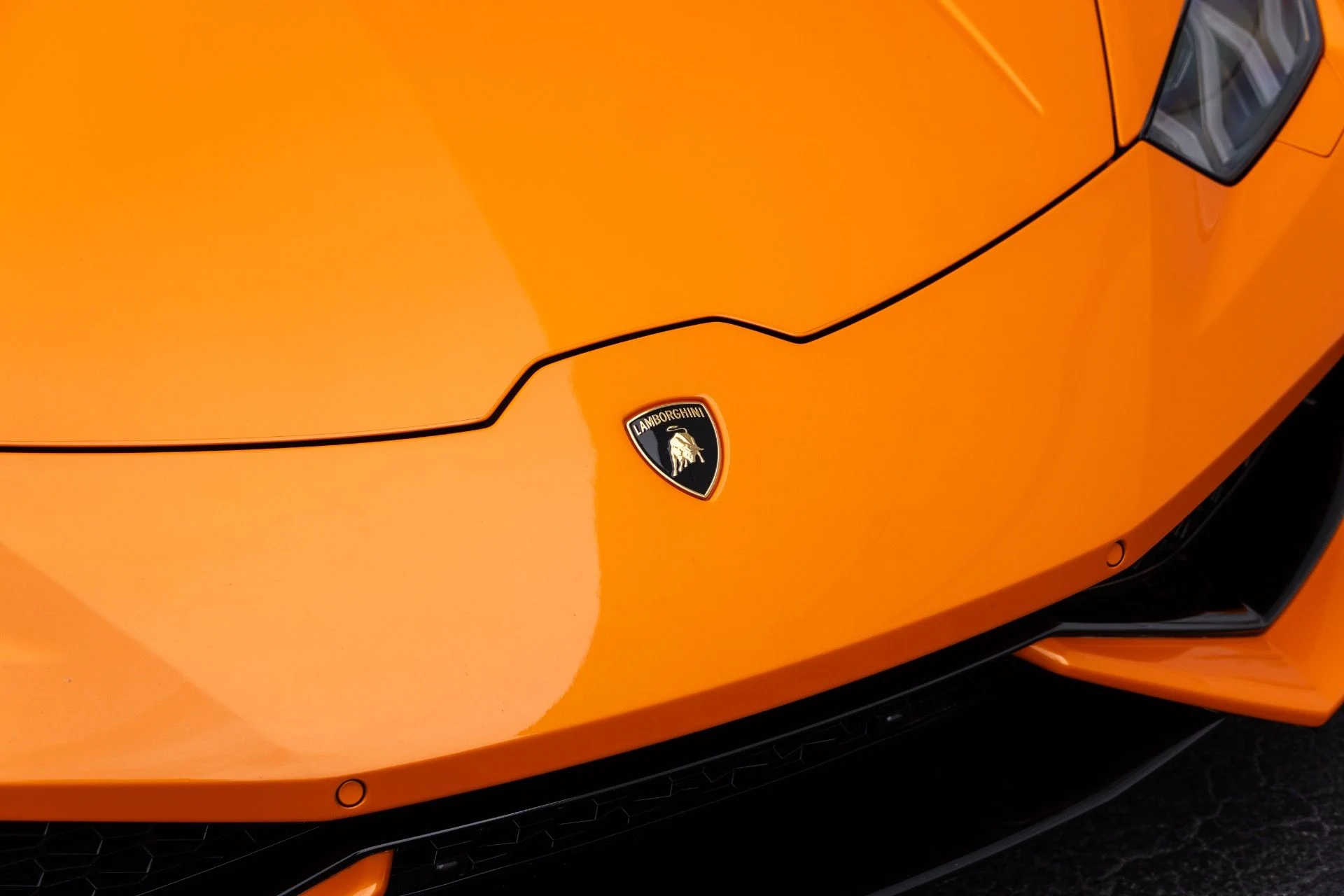 mph012_1020704579_Used_2016_Lamborghini_Huracan_LP_610_4_1780109643_9c3b08340f