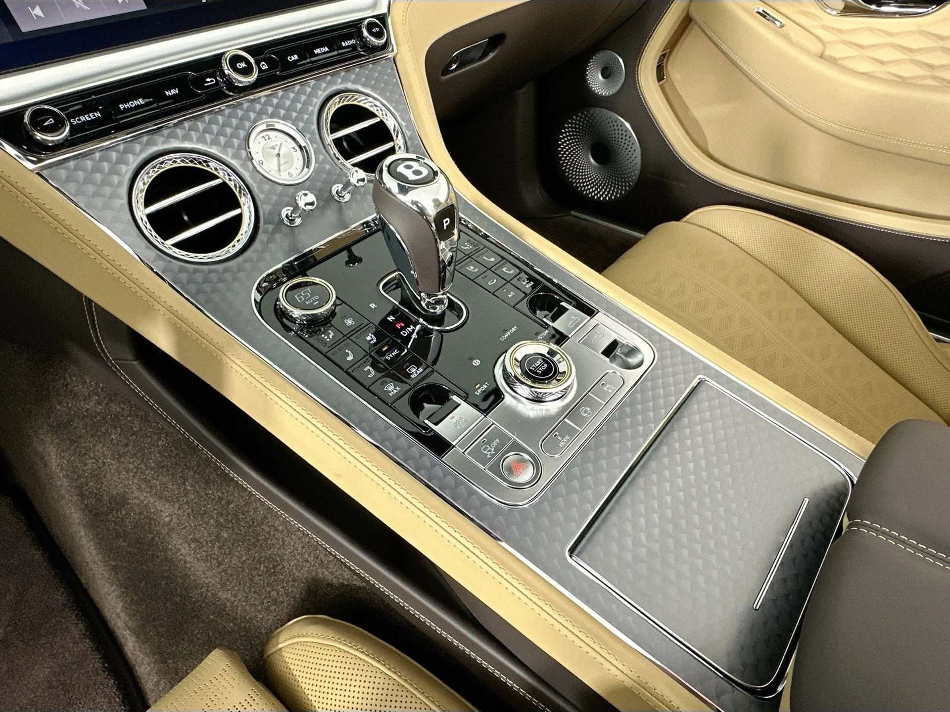 mph012_1022160406_13_74b98803d0