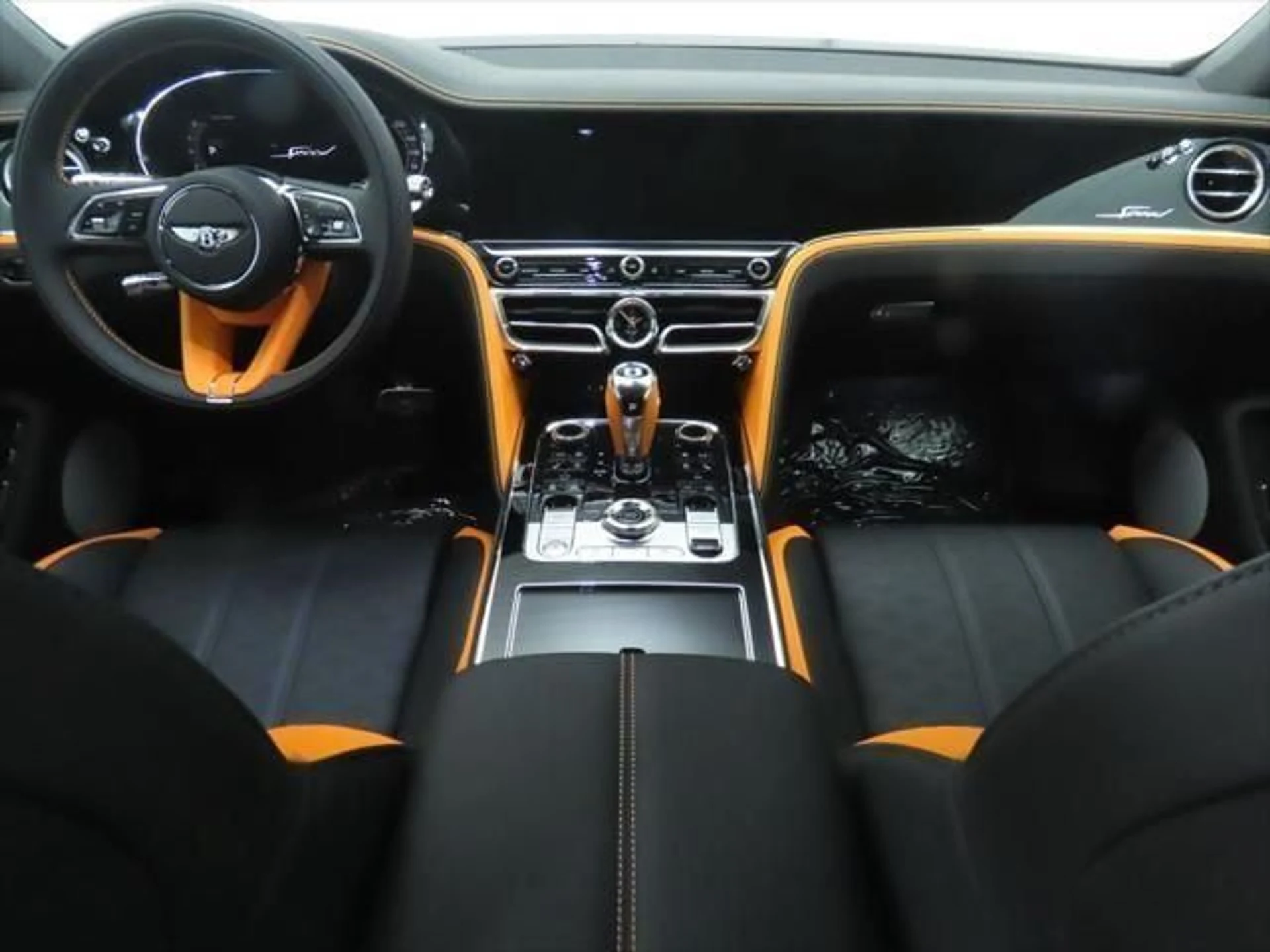 mph012_1025916426_used_2025_bentley_flying_spur_speedsedan_8119_23018472_13_640_b485afb38d