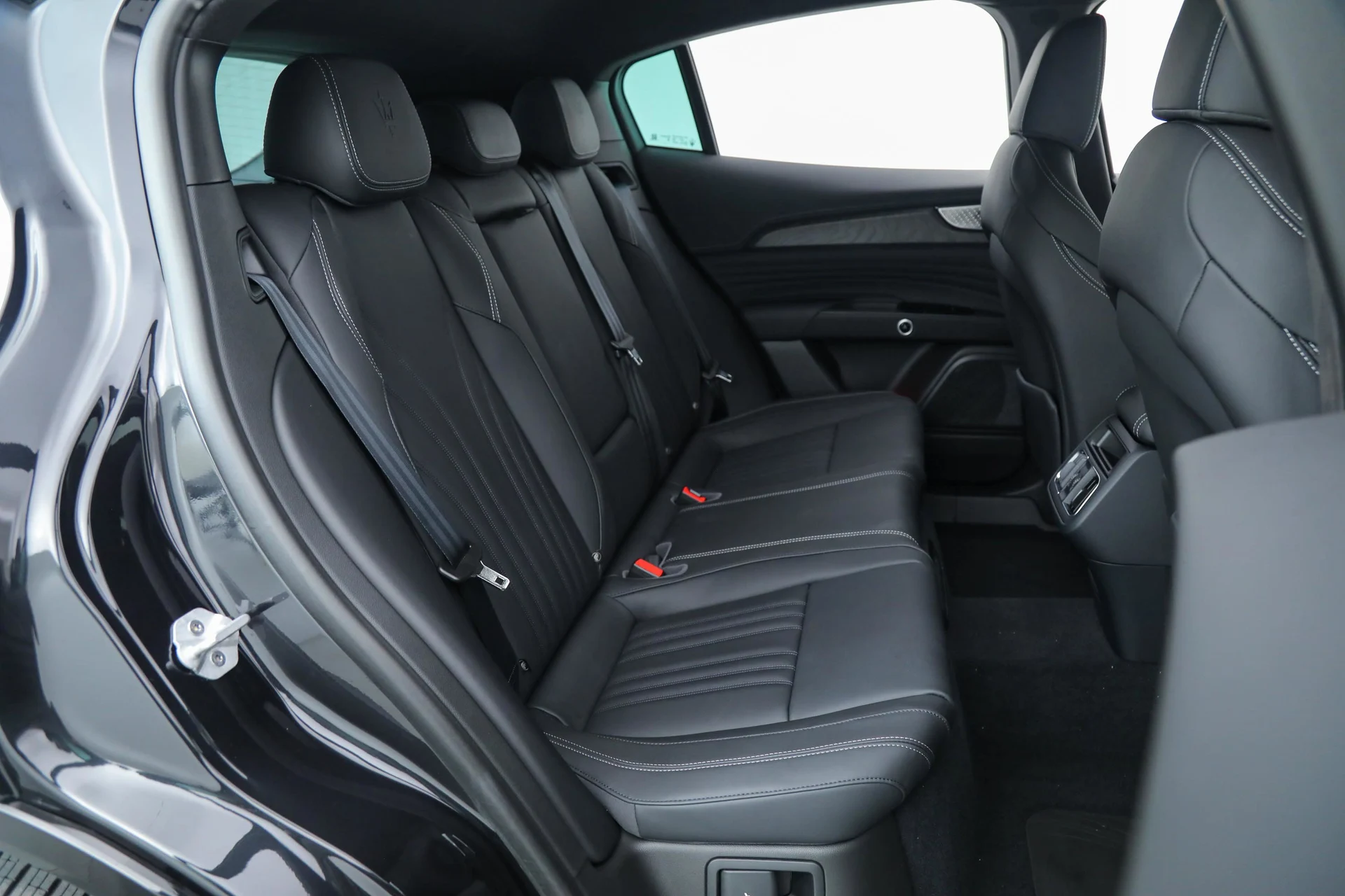 mph012_1035503903_e5d5c16ca9ce5cc0c8c711e47f925b23_53970a1a9a