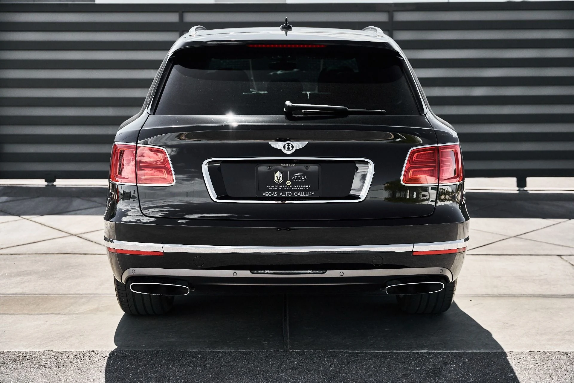 mph012_1036419909_Used_2017_Bentley_Bentayga_W12_1781373063_ef8e4fc775
