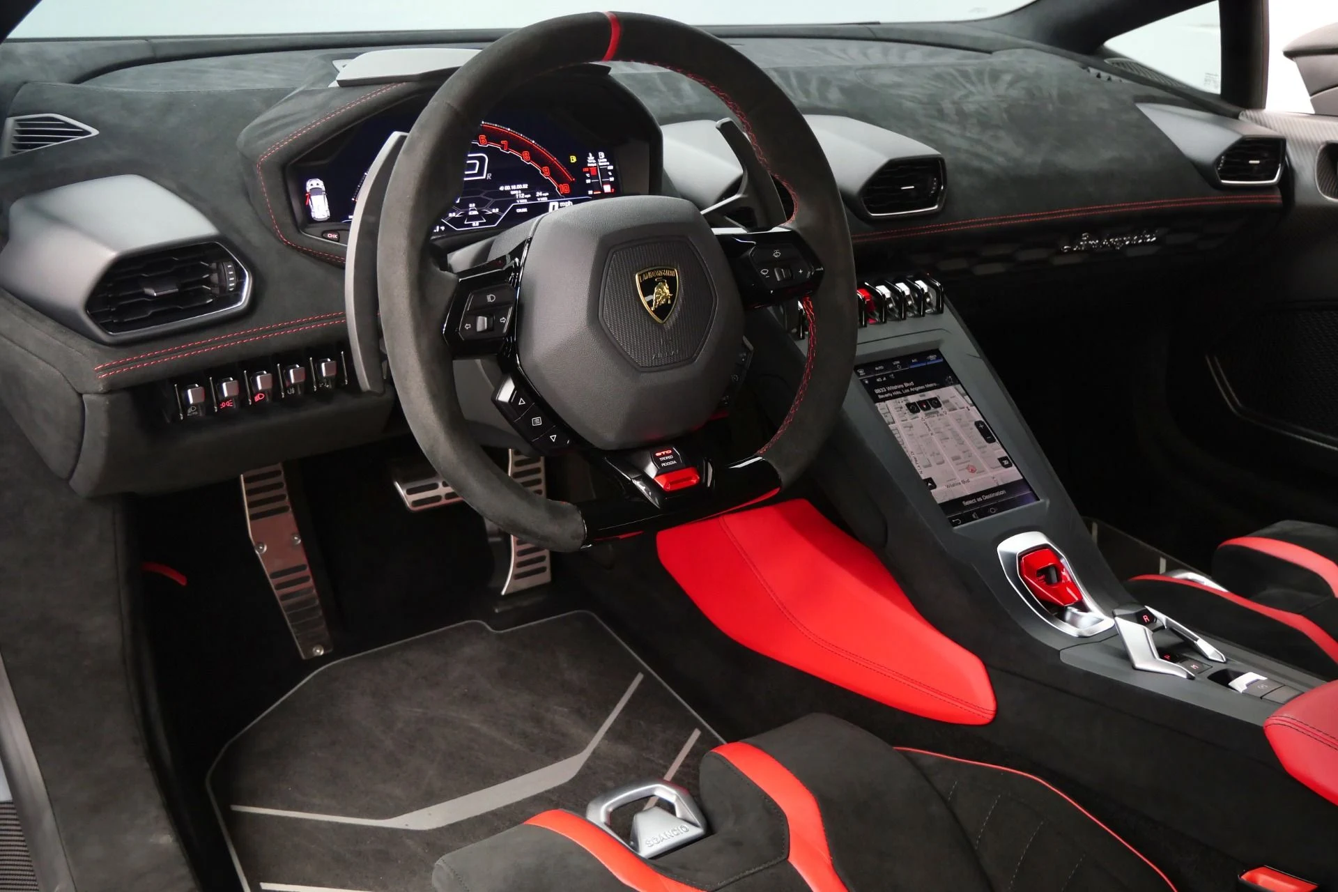 mph012_1039377645_Used_2022_Lamborghini_Huracan_STO_VF_Supercharger_HRE_Carbon_Fiber_Wheels_1784928599_026a4080e8