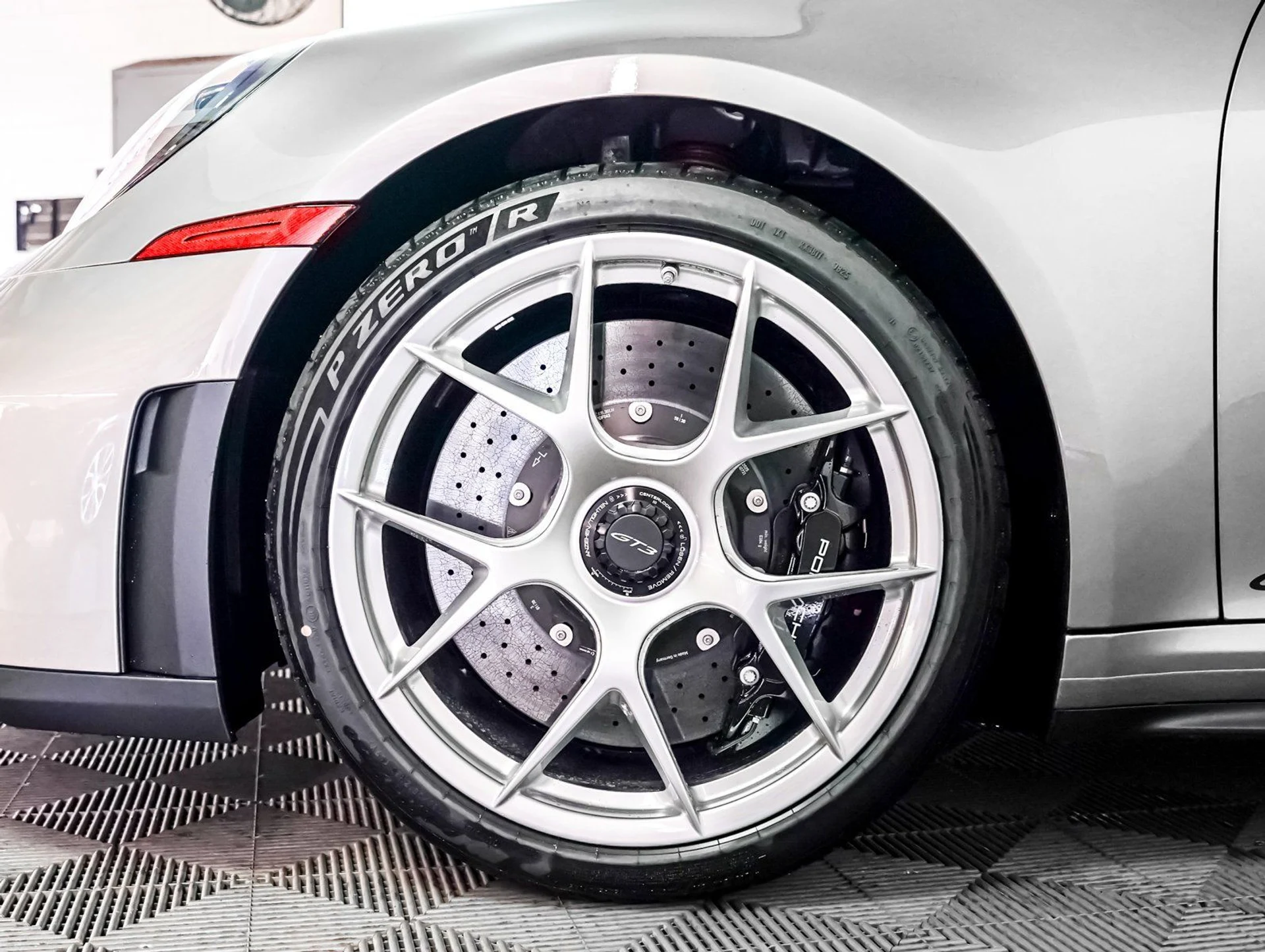 mph012_1042875153_5b87d80e4ad99a33f1a36ac14f6b29f5_ce9e6243be